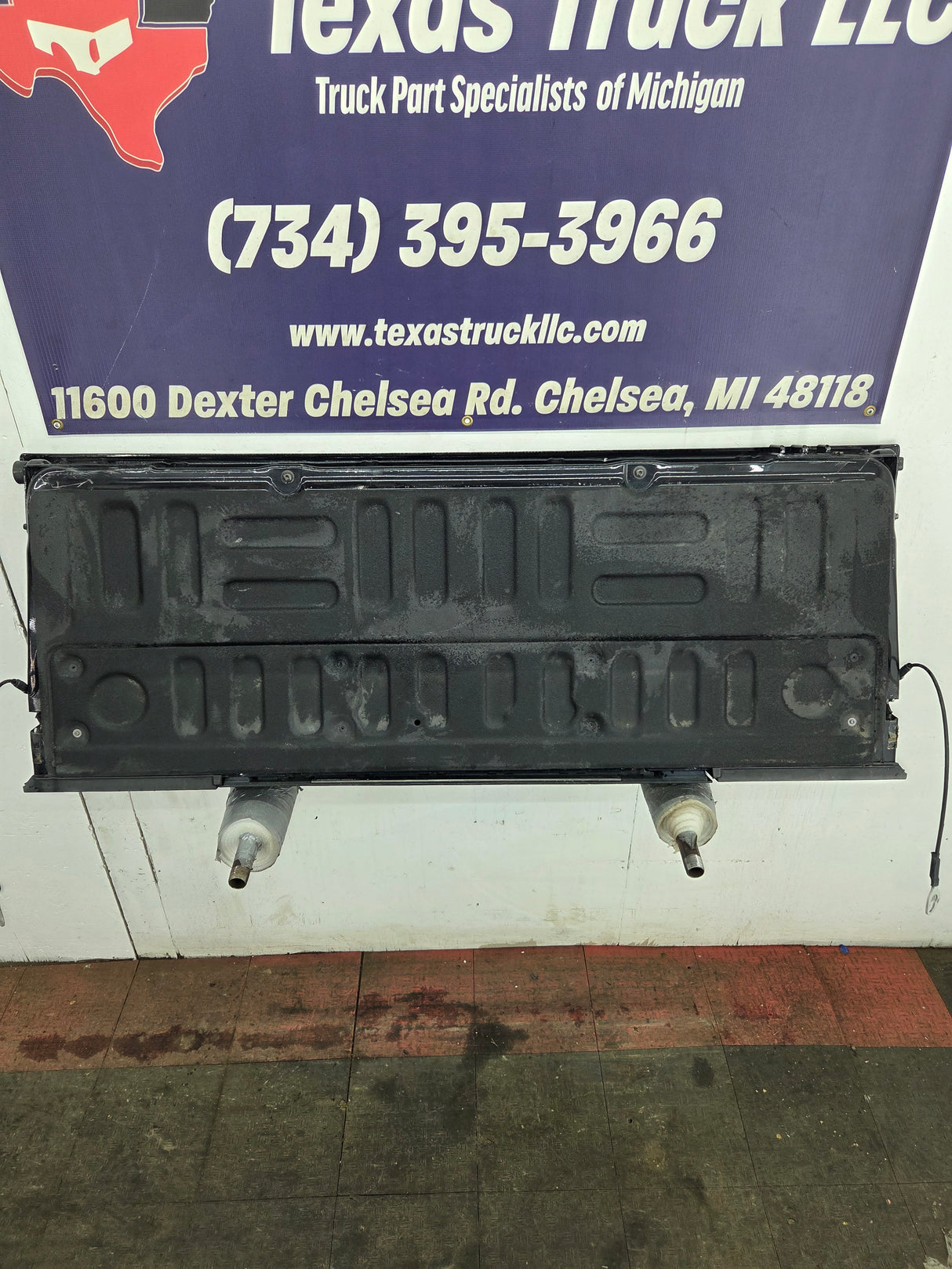 2017-2022 Ford Super Duty King Ranch Tailgate With Step & Camera F250 F350 F450 F550 *Scratches Ding