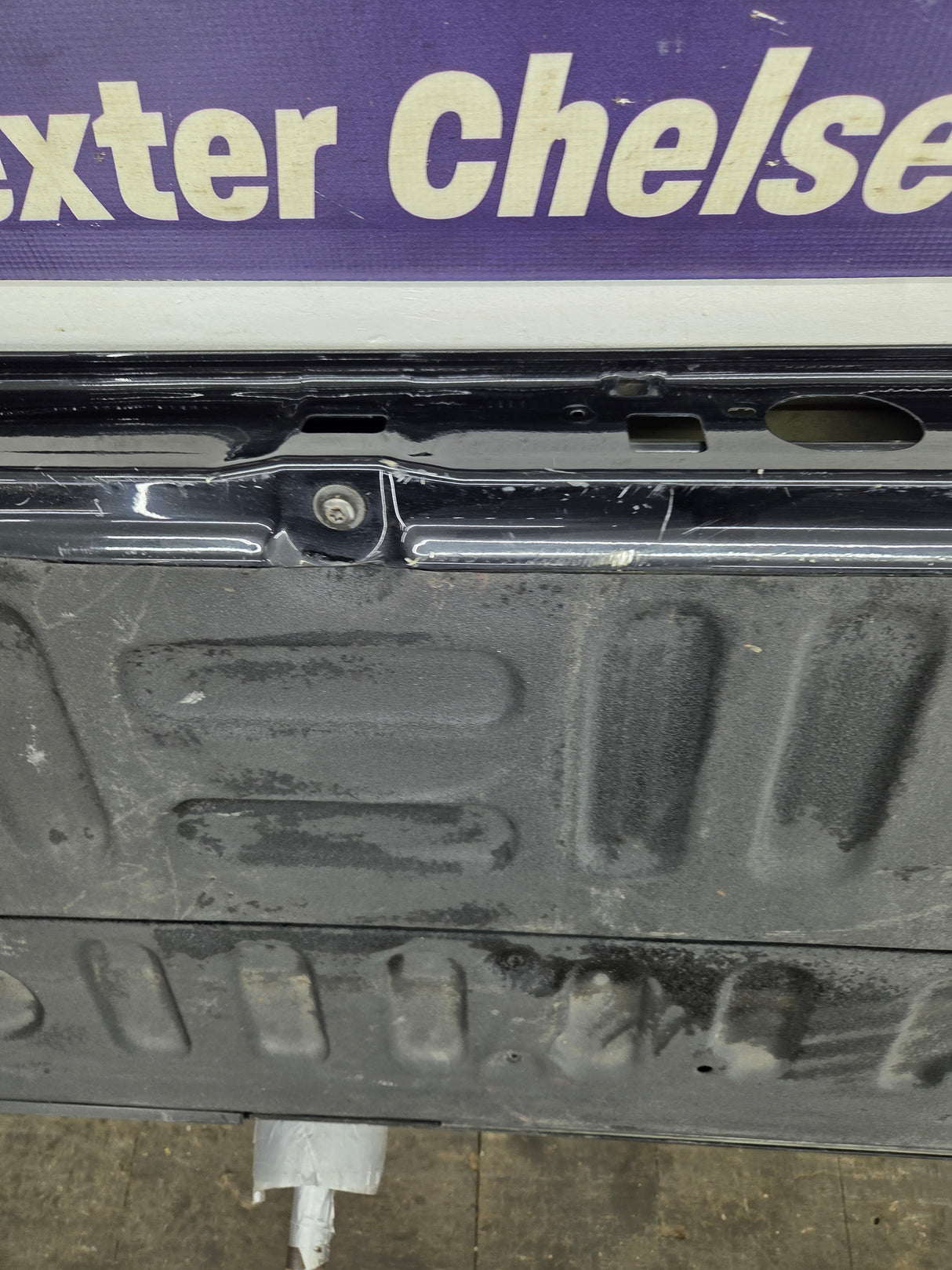 2017-2022 Ford Super Duty King Ranch Tailgate With Step & Camera F250 F350 F450 F550 *Scratches Ding