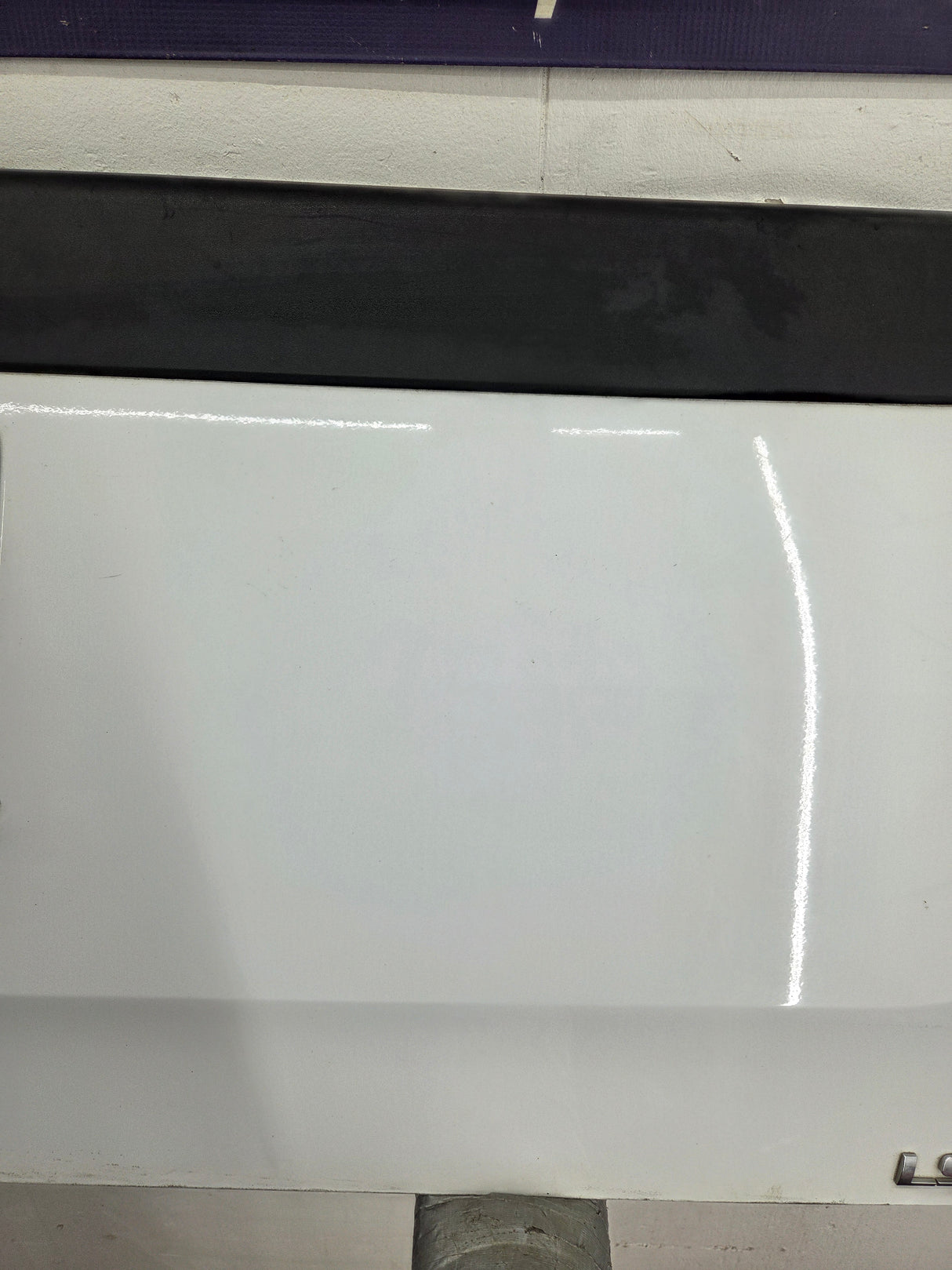 2007-2013 Chevrolet Silverado / GMC Sierra 1500 2500 3500 HD Tailgate