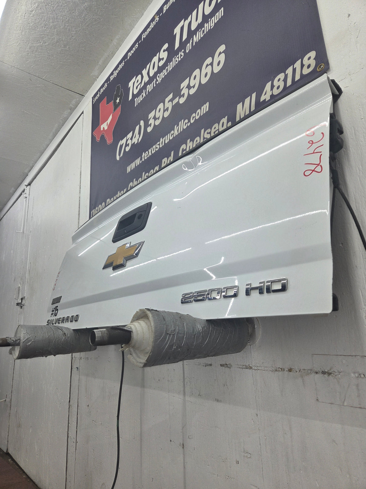 2014-2019 Chevrolet Silverado / GMC Sierra 1500 2500 3500 HD Tailgate
