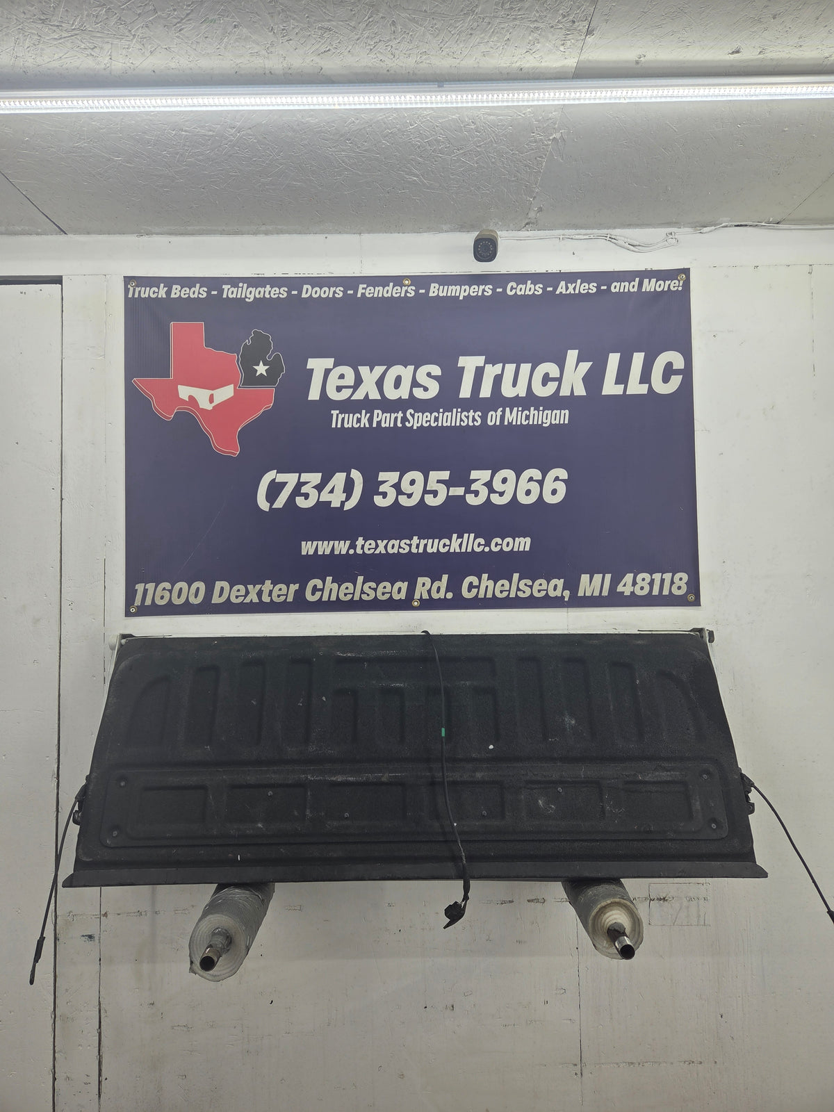 2014-2019 Chevrolet Silverado / GMC Sierra 1500 2500 3500 HD Tailgate