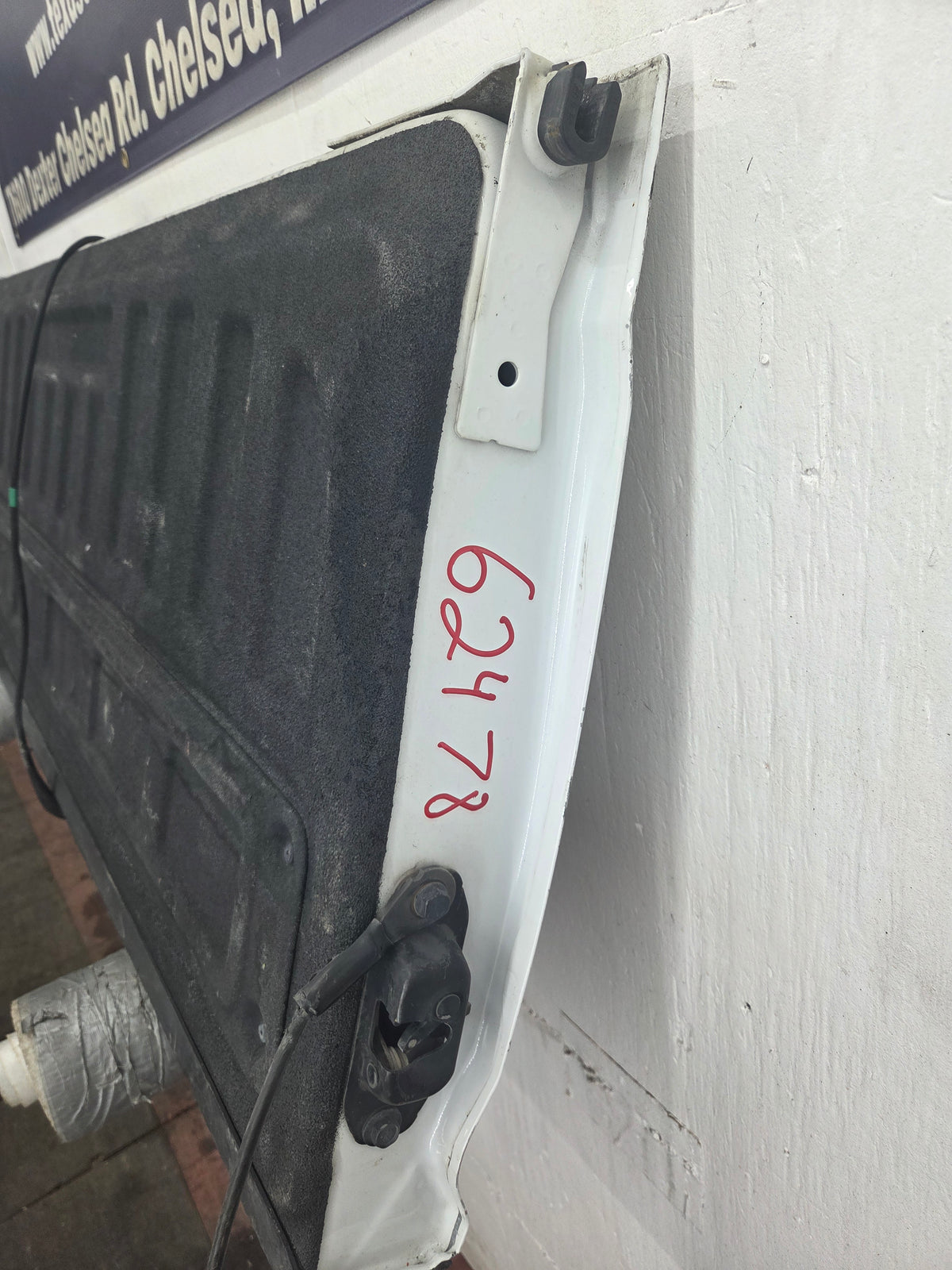 2014-2019 Chevrolet Silverado / GMC Sierra 1500 2500 3500 HD Tailgate
