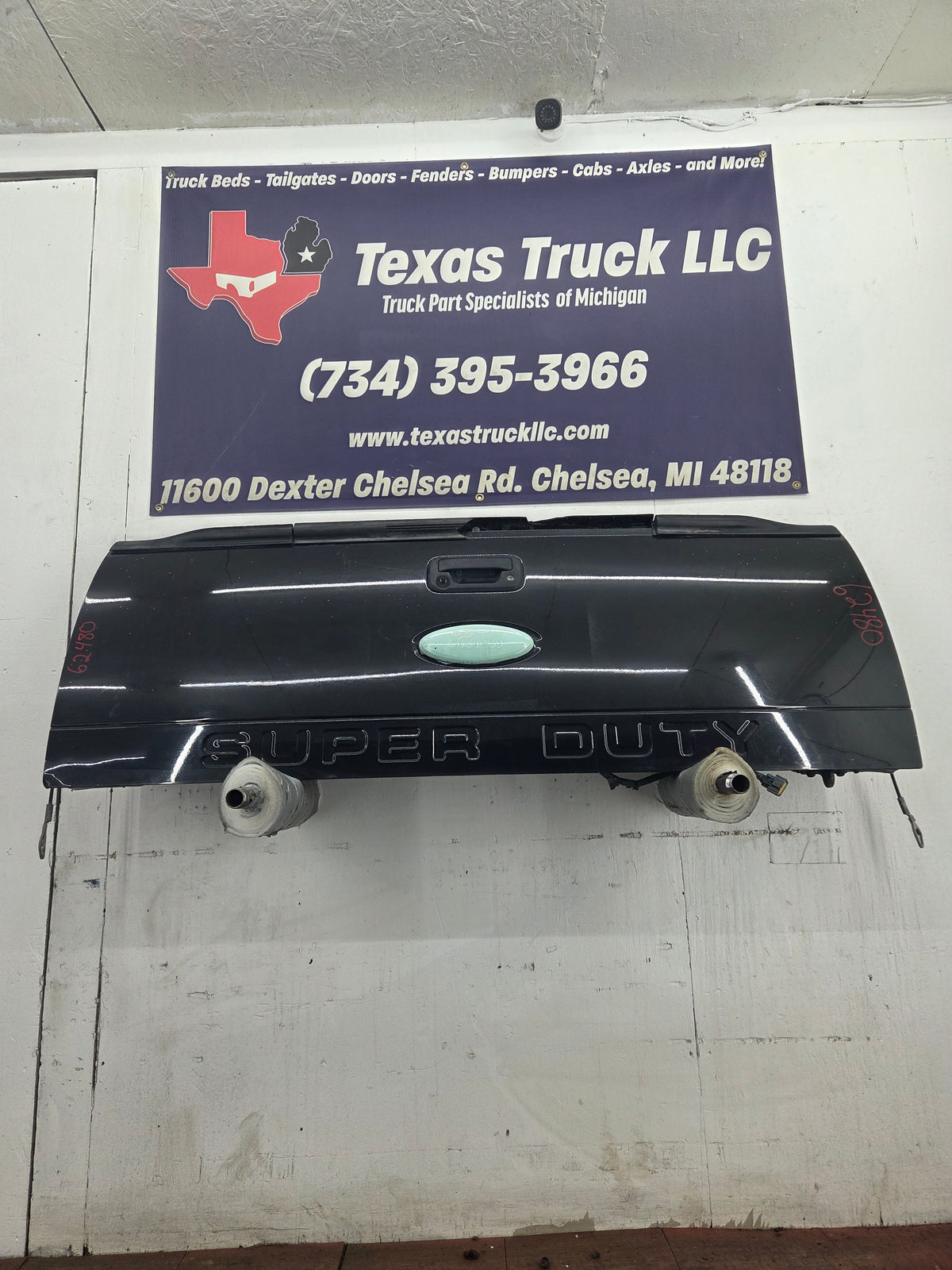 2008-2016 Ford Super Duty Tailgate with step F250 F350 F450 F550
