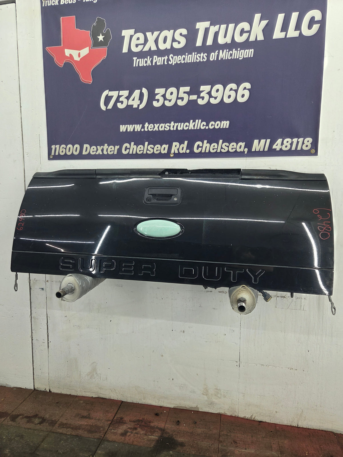 2008-2016 Ford Super Duty Tailgate with step F250 F350 F450 F550