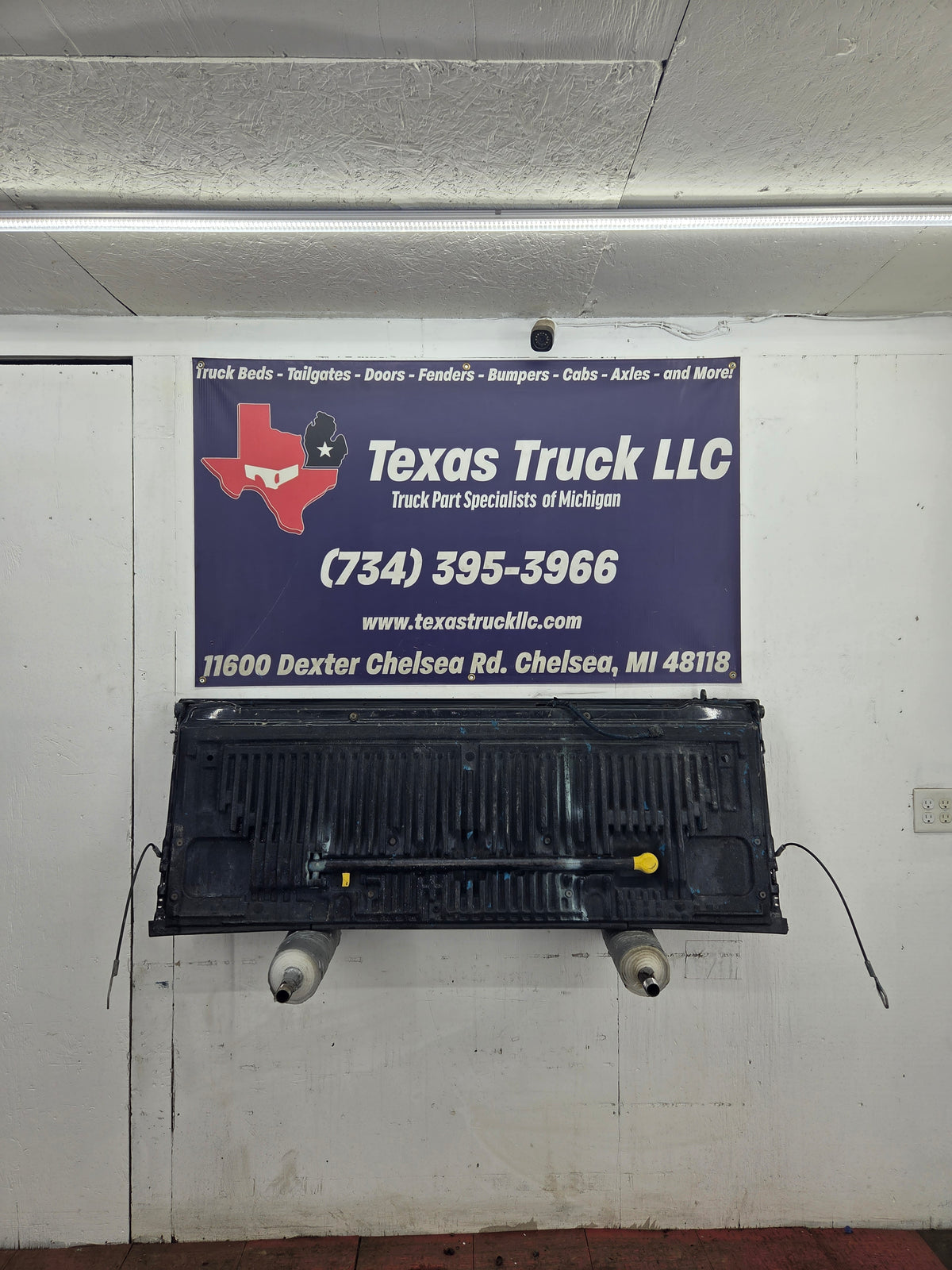 2008-2016 Ford Super Duty Tailgate with step F250 F350 F450 F550