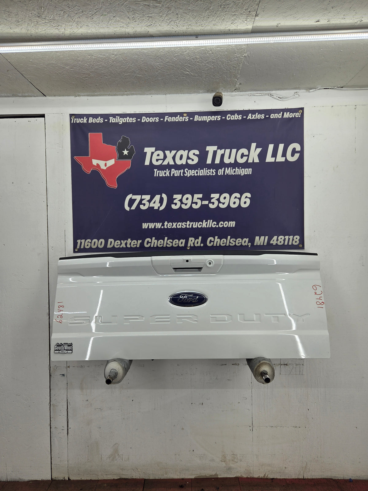 2023-2026 Ford F250 F350 F450 F550 Super Duty Tailgate W/Step - Pearl White