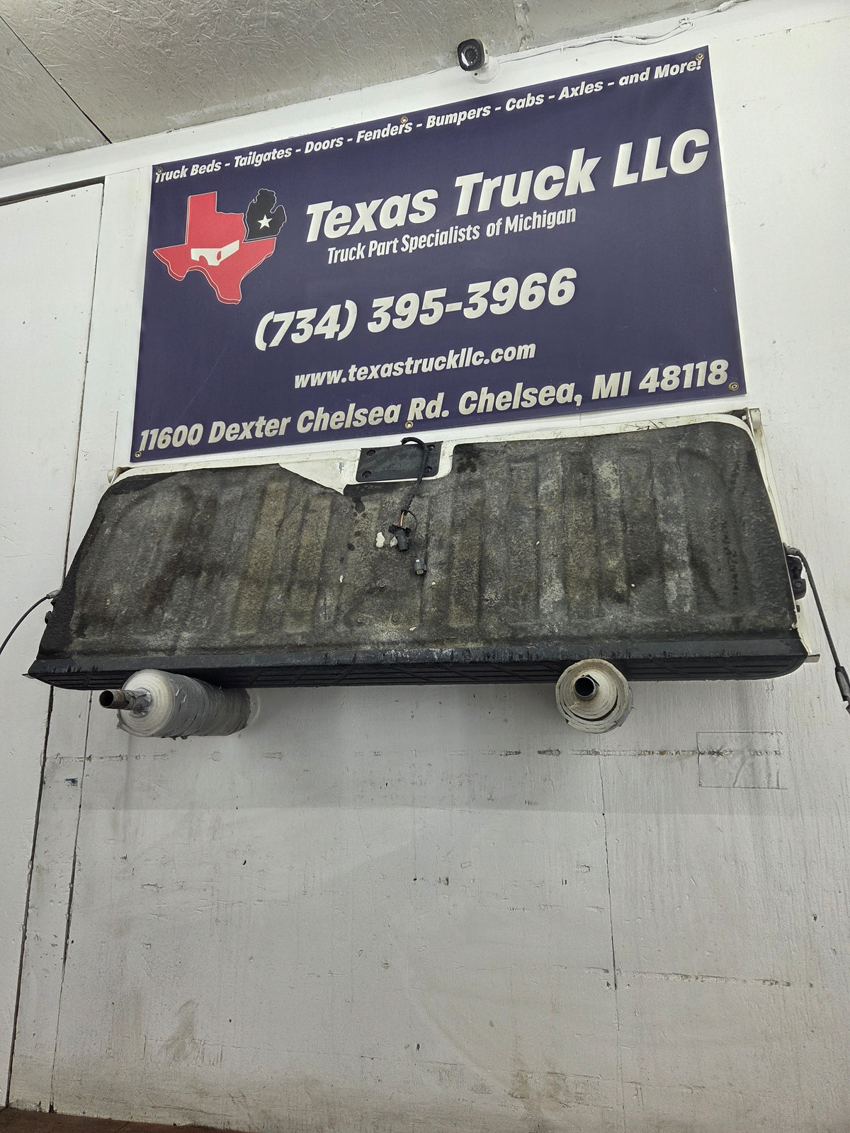 2007-2013 Chevrolet Silverado / GMC Sierra HD Tailgate 1500 2500 3500