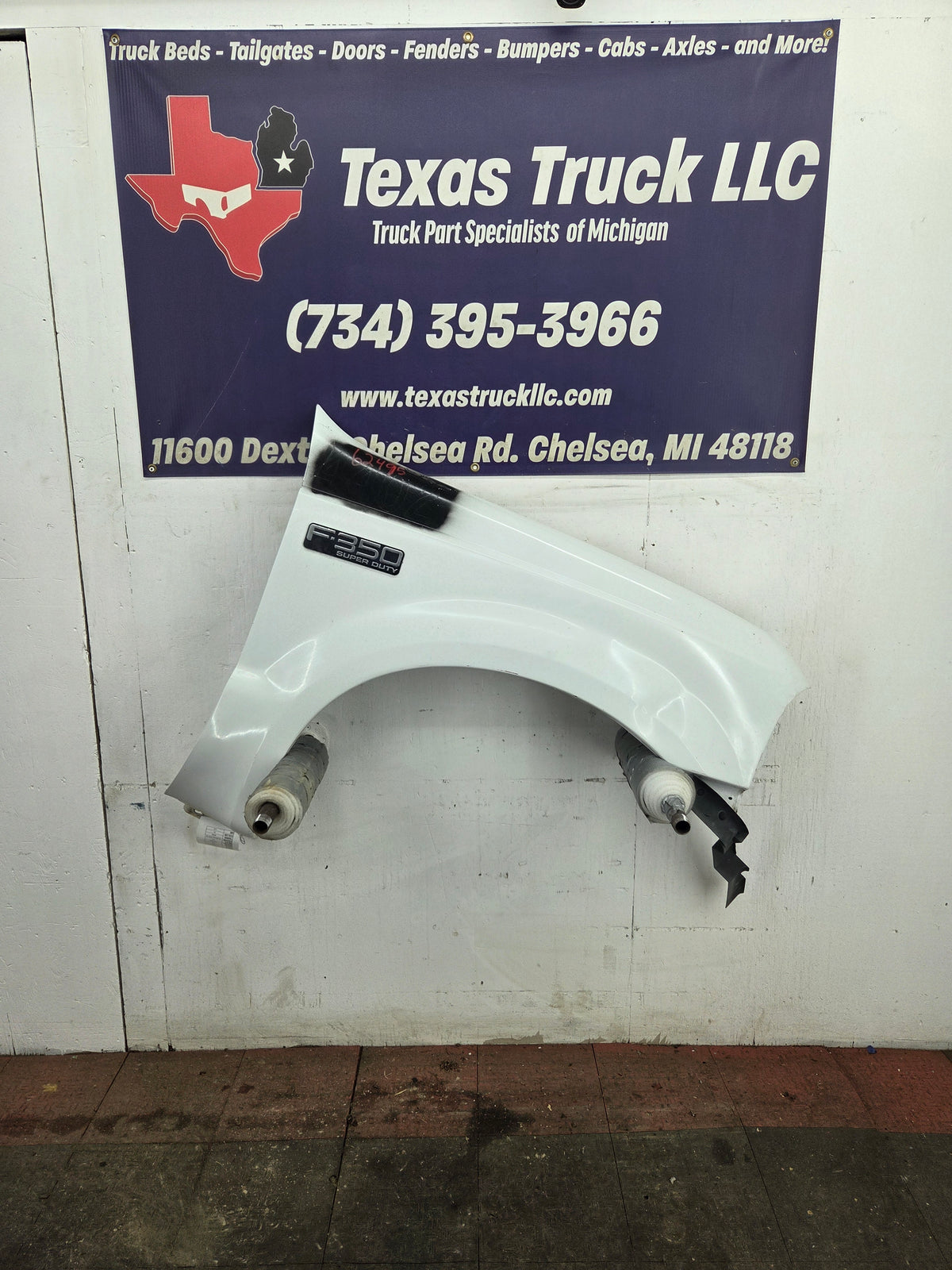 1999-2007 Ford Super Duty RH Passenger Side Front Fender F250 F350 F450 F550 Excursion