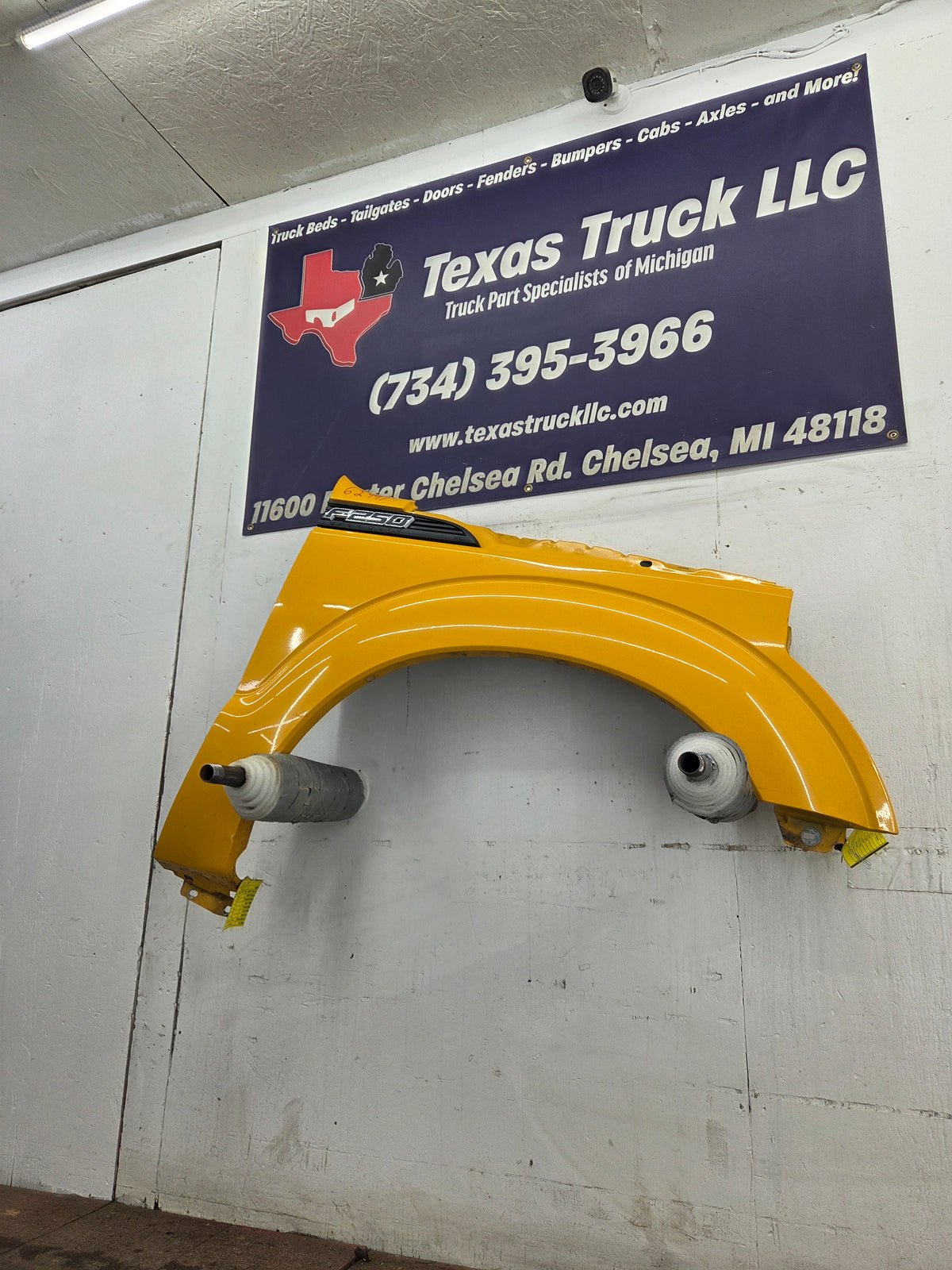 2011-2016 Ford Super Duty F250 F350 RH Passenger Side Front Fender