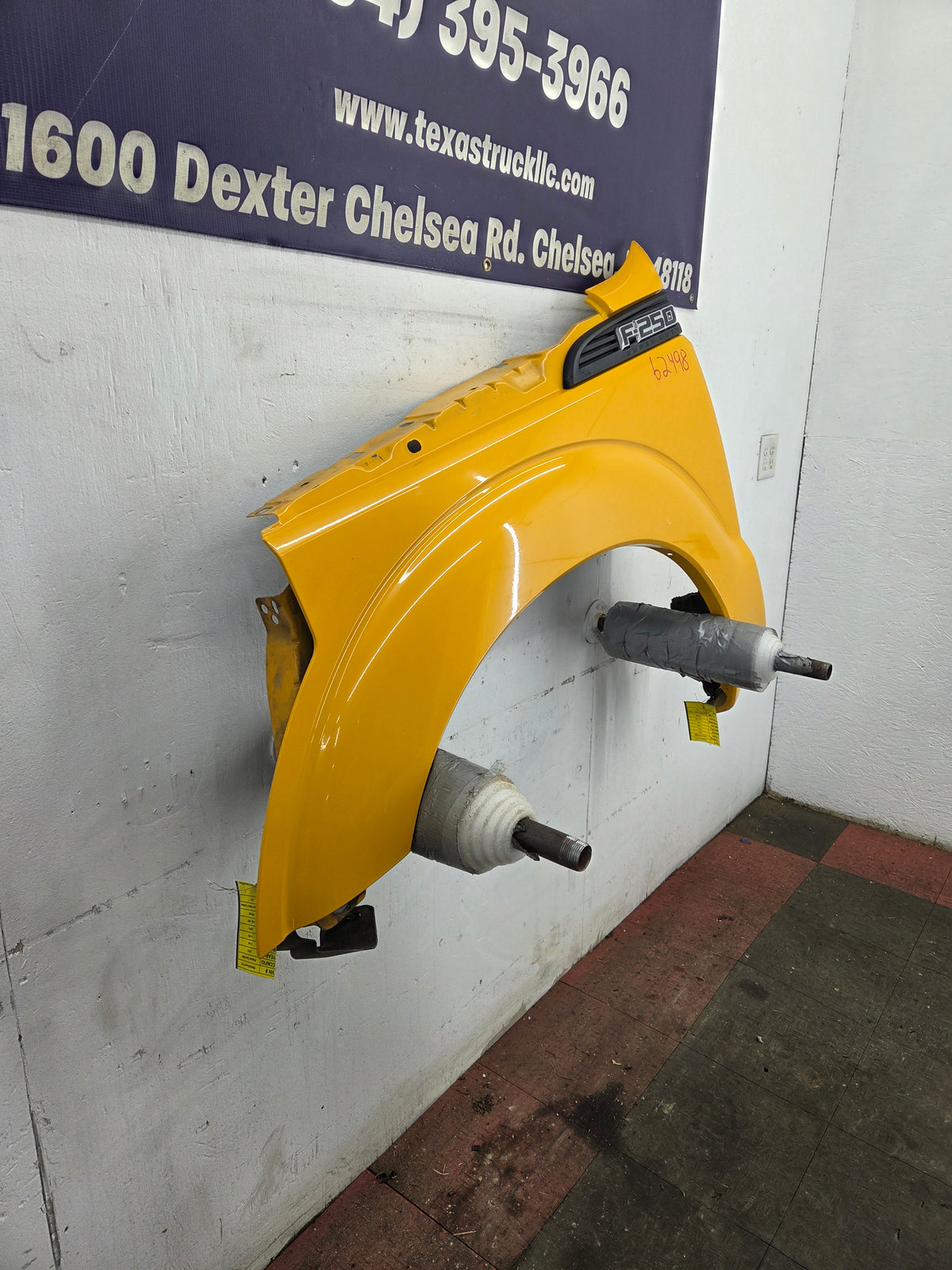 2011-2016 Ford Super Duty F250 F350 LH Driver Side Front Fender
