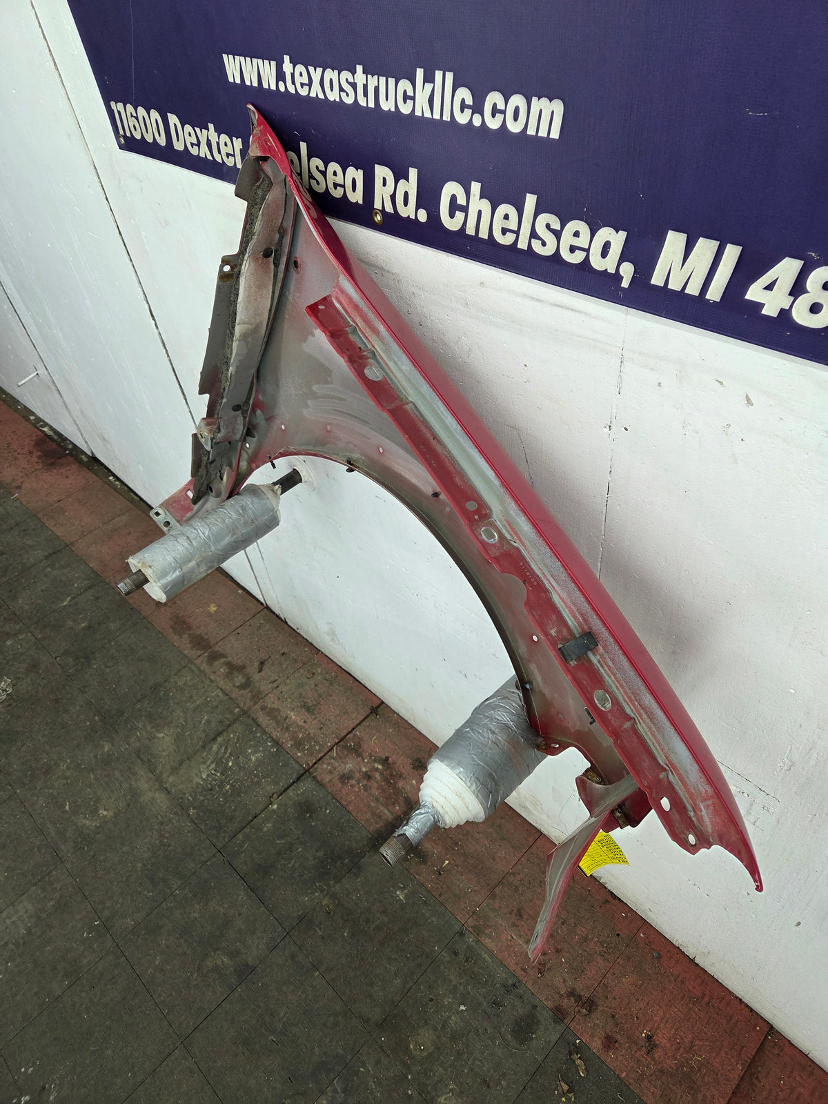 2004-2008 Ford F150 LH Driver Side Front Fender - With Molding