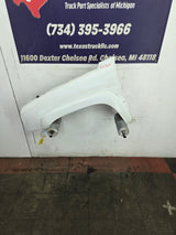 2003-2007 Chevrolet Silverado / Tahoe / Suburban 1500 2500 3500 HD LH Driver Side "Cateye" Front Fender