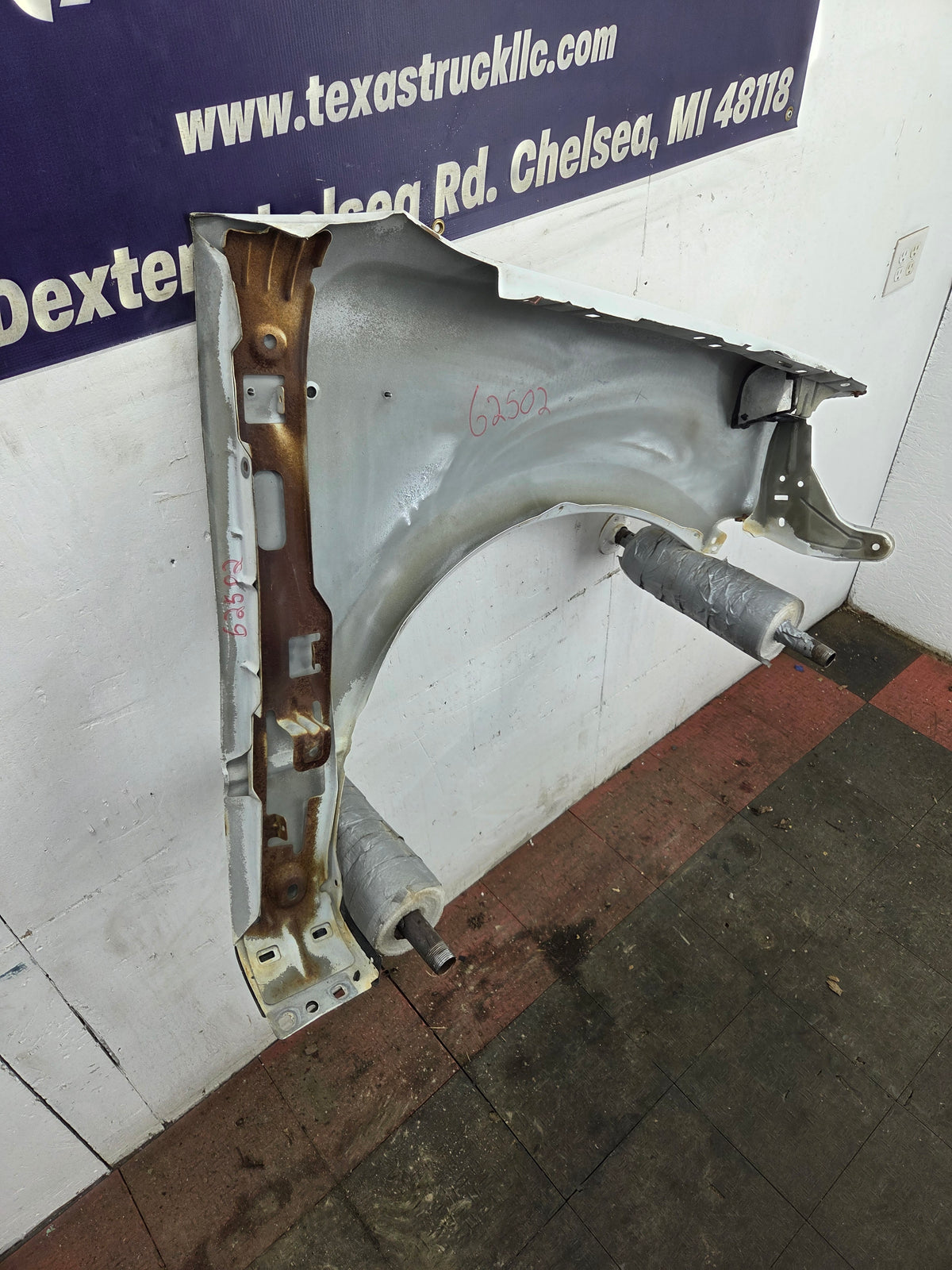 2004-2008 Ford F150 LH Driver Side Front Fender