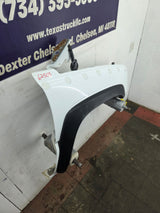2003-2007 Chevrolet Silverado / Tahoe / Suburban 1500 2500 3500 HD RH Passenger Side "Cateye" Front Fender