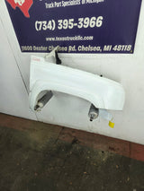 2003-2007 Chevrolet Silverado / Tahoe / Suburban 1500 2500 3500 HD RH Passenger Side "Cateye" Front Fender