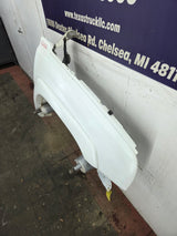 2003-2007 Chevrolet Silverado / Tahoe / Suburban 1500 2500 3500 HD RH Passenger Side "Cateye" Front Fender