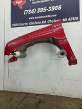 2003-2007 Chevrolet Silverado / Tahoe / Suburban 1500 2500 3500 HD LH Driver Side "Cateye" Front Fender