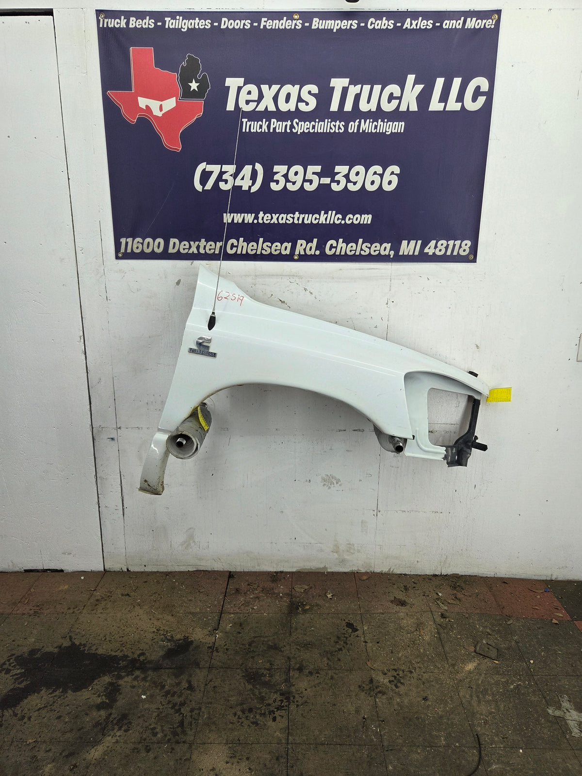 2006-2008 Dodge Ram 3rd Gen 1500 2500 3500 RH Passenger Side Fender