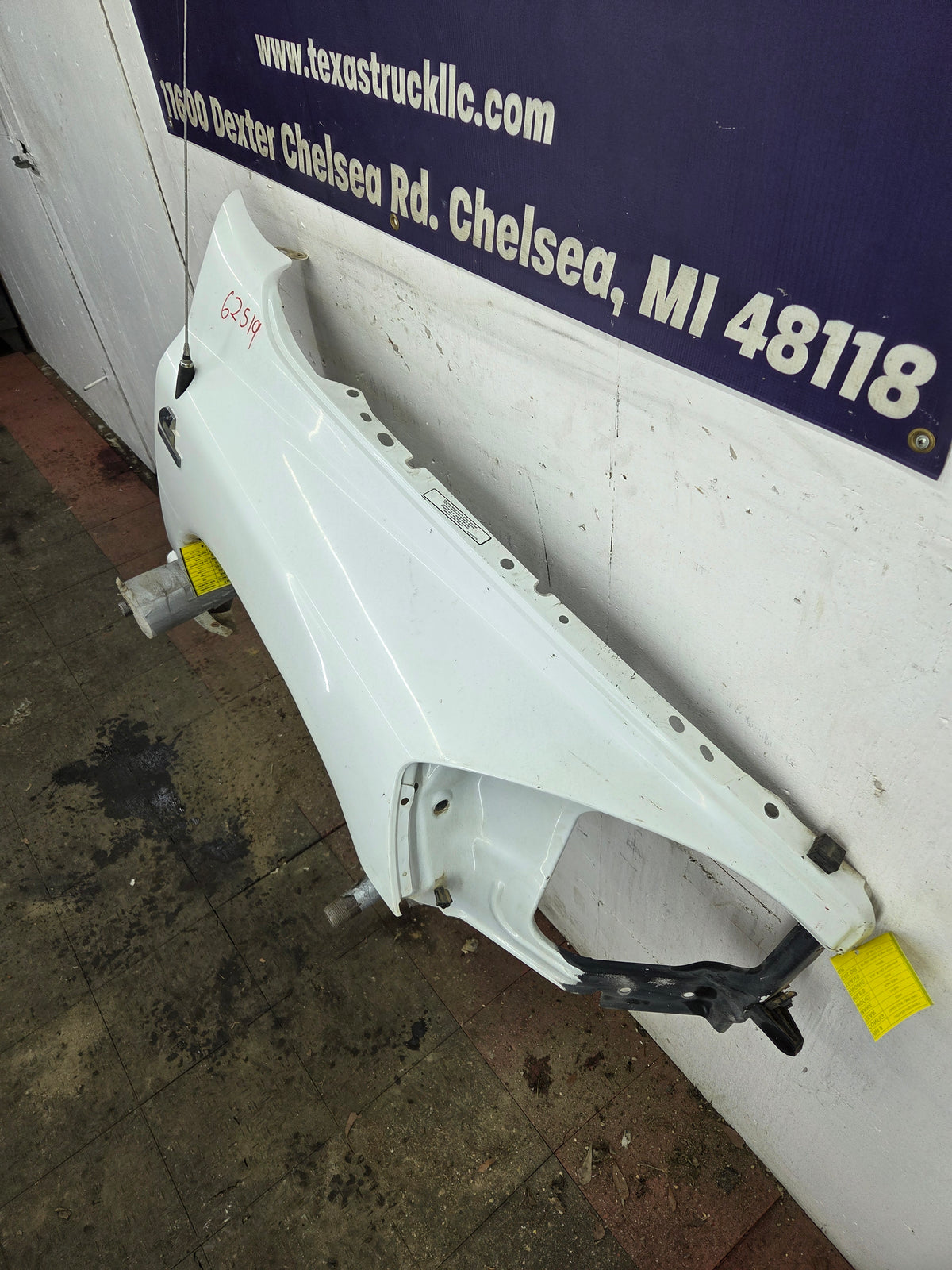 2006-2008 Dodge Ram 3rd Gen 1500 2500 3500 RH Passenger Side Fender