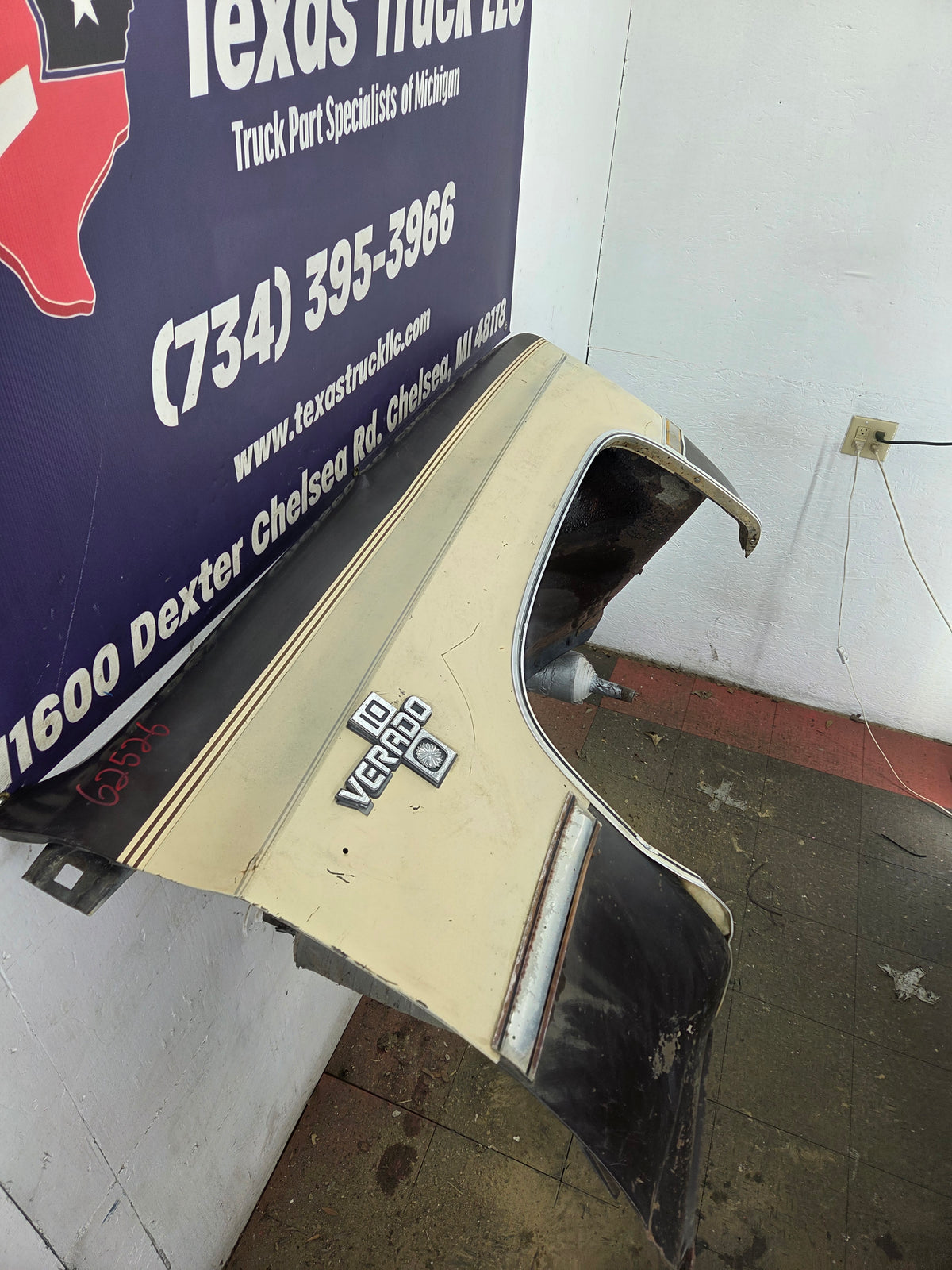 1981-1991 Chevrolet Silverado / GMC Sierra Square body Passenger Side Fender C10 C20 C30 Suburban K5 K10 K20 Blazer