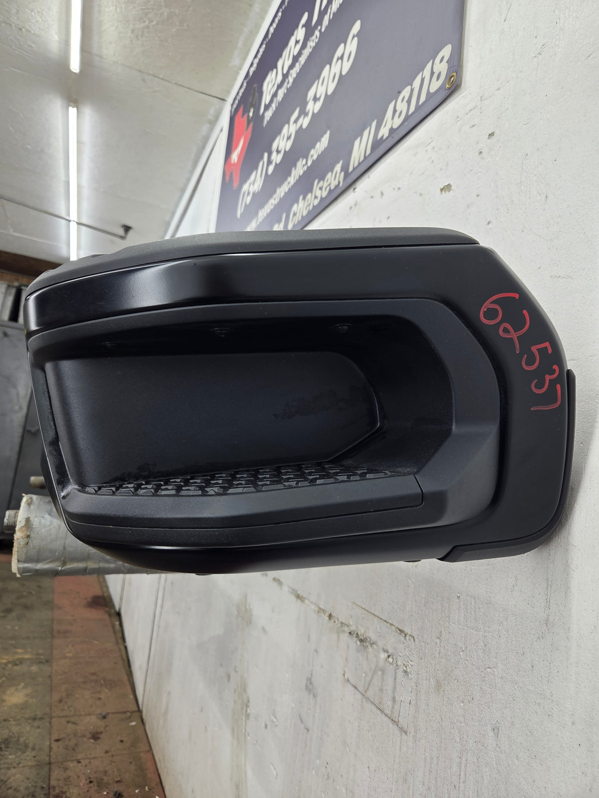 2019-2025 Chevrolet Silverado / GMC Sierra 2500 3500 HD Rear Bumper