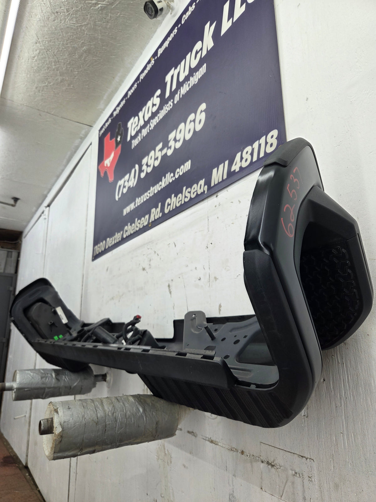 2019-2025 Chevrolet Silverado / GMC Sierra 2500 3500 HD Rear Bumper