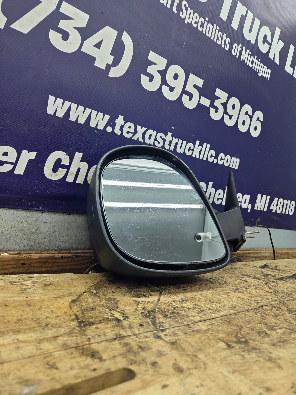 1988-2000 Chevrolet GMC C/K Series LH Driver Side Mirror