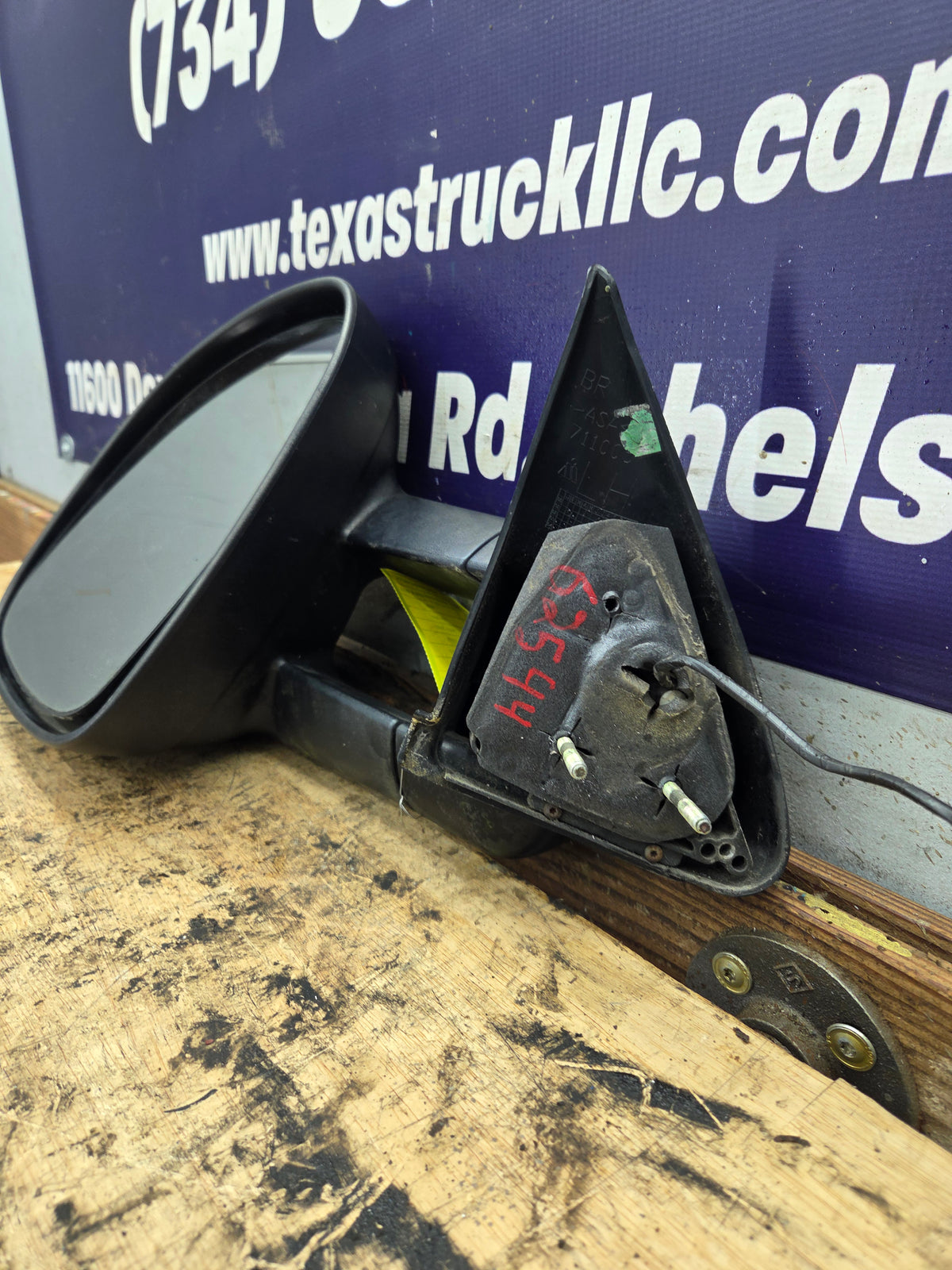 1988-2000 Chevrolet GMC C/K Series LH Driver Side Mirror