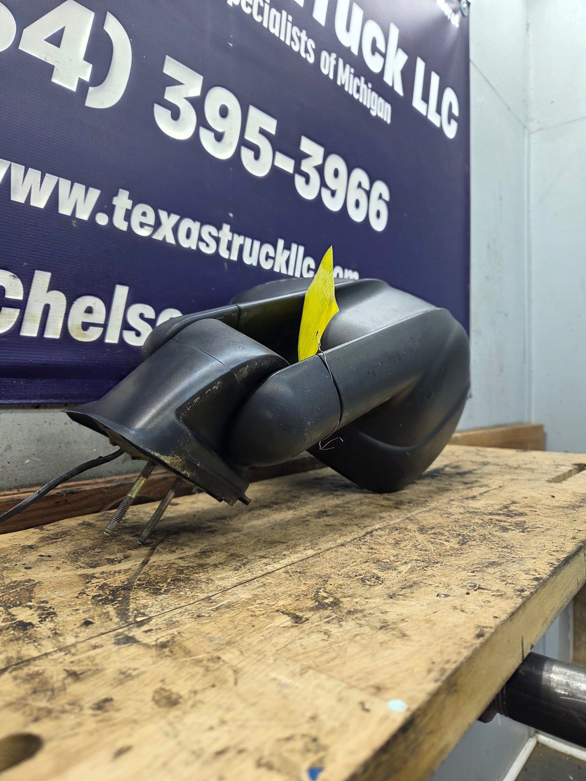 1988-2000 Chevrolet GMC C/K Series LH Driver Side Mirror