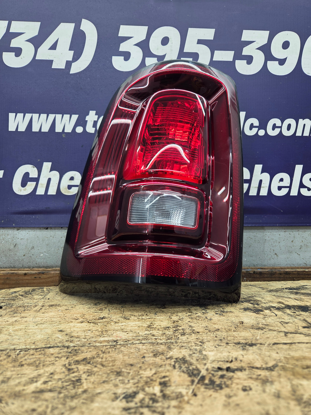 2025-2026 5th Gen Dodge Ram 2500 3500 LH Driver Side Tail Light Halogen 68592555AB