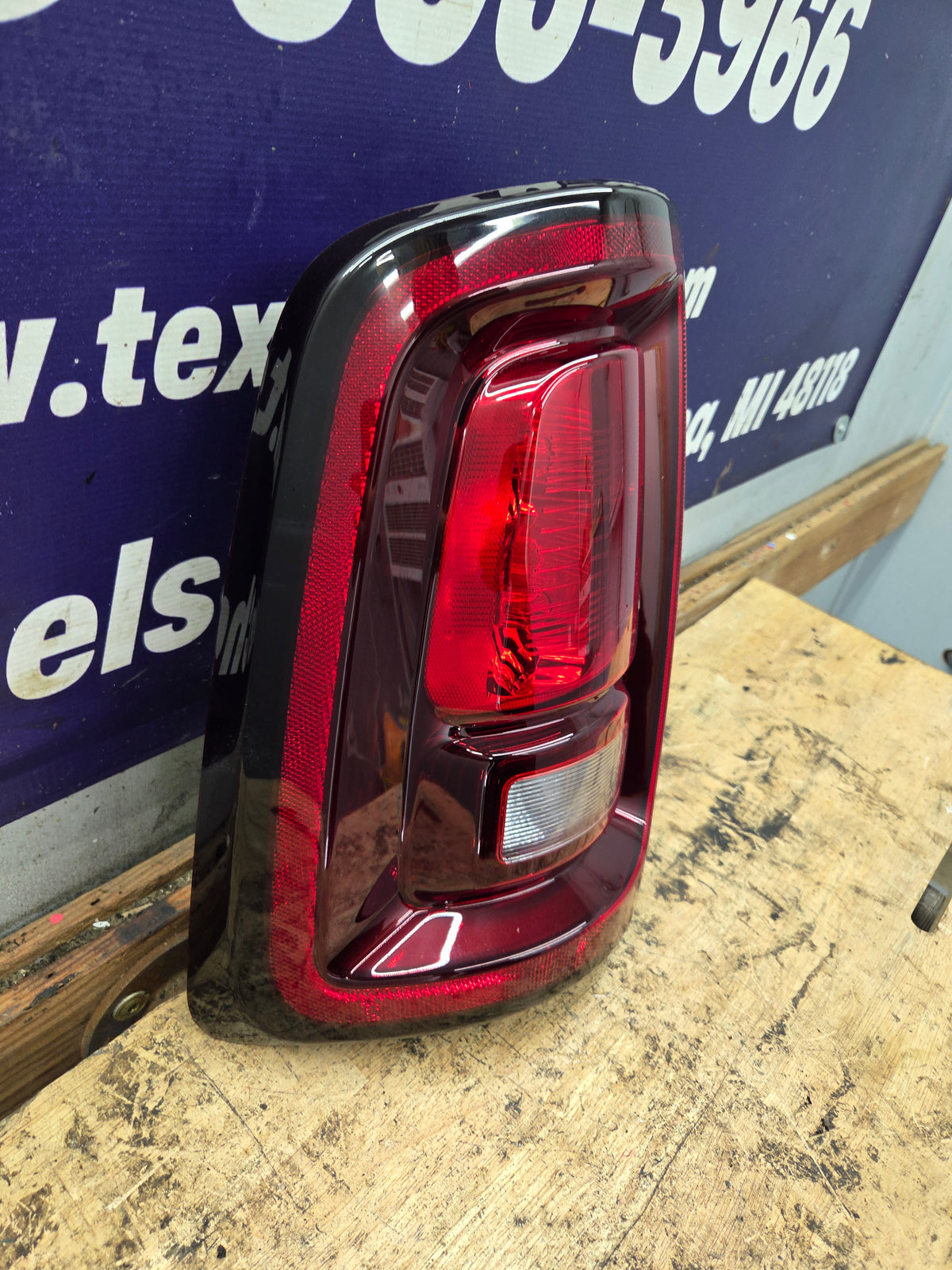 2025-2026 5th Gen Dodge Ram 2500 3500 LH Driver Side Tail Light Halogen 68592555AB