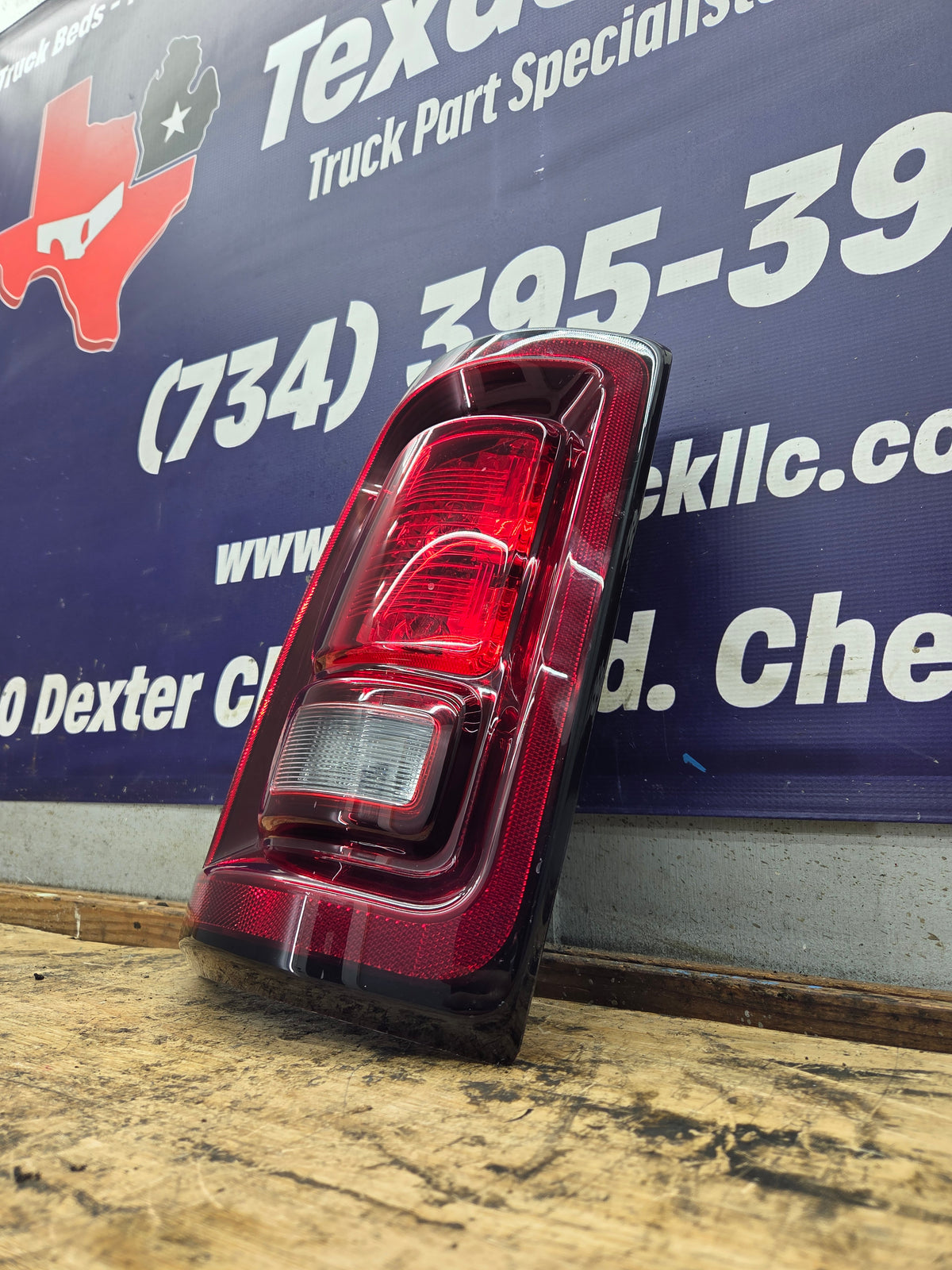 2025-2026 5th Gen Dodge Ram 2500 3500 LH Driver Side Tail Light Halogen 68592555AB