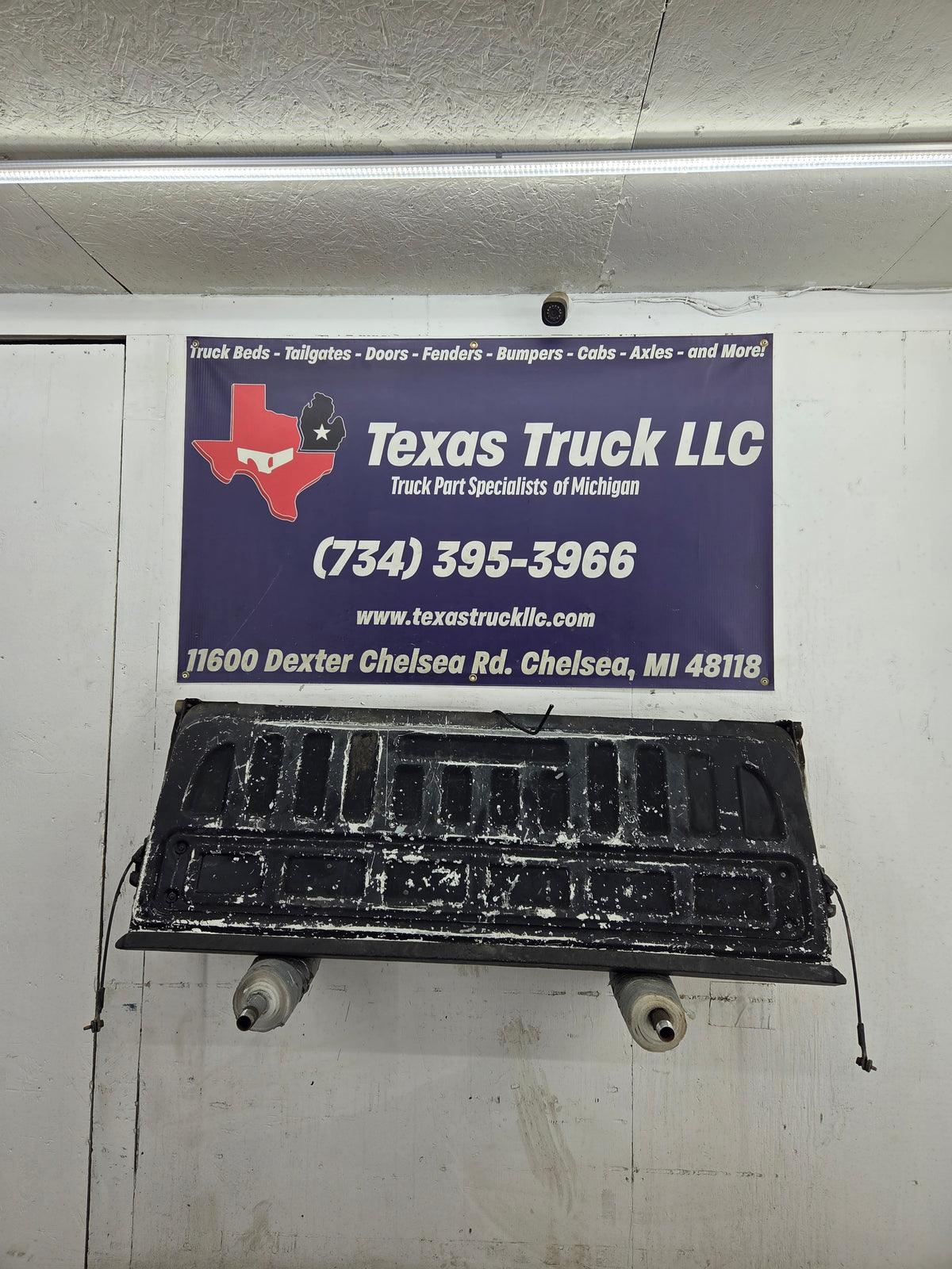 2014-2019 Chevrolet Silverado / GMC Sierra 1500 2500 3500 HD Tailgate