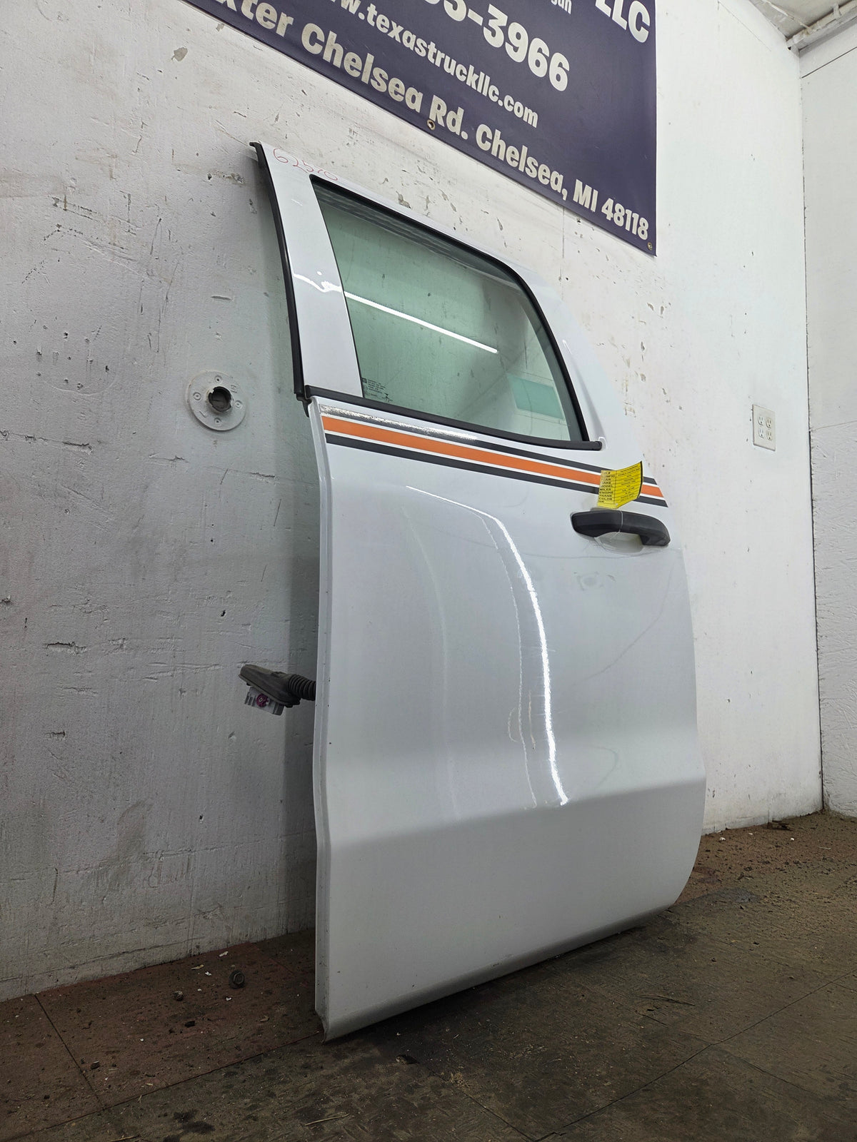 2014-2019 Chevrolet Silverado / GMC Sierra LH Rear Driver Side Double Cab Door 1500 2500 3500 HD IN PROGRESS