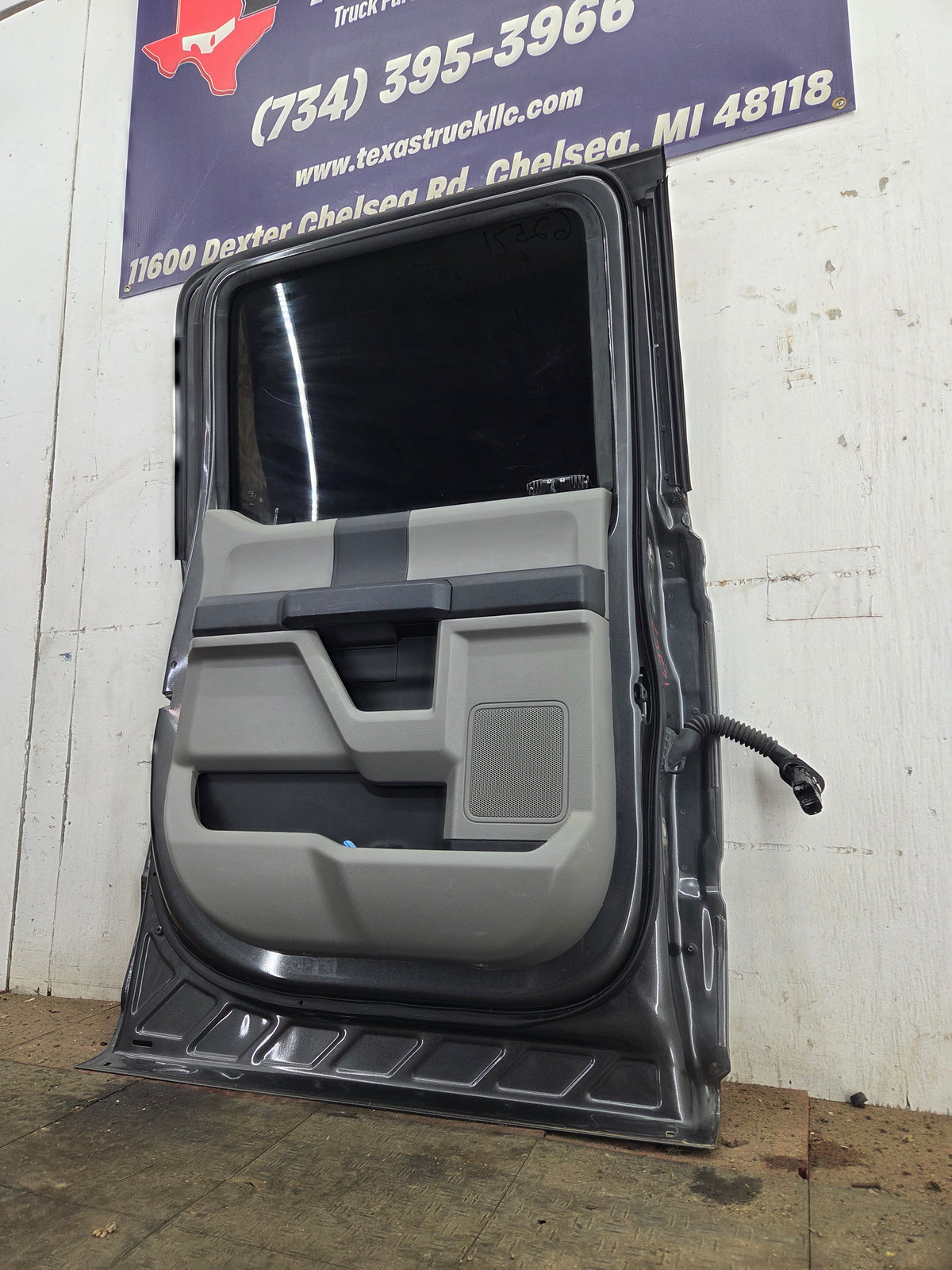 2015-2022 Ford F150 / Super Duty Driver Side Rear Door RH F250 F350 F450 F550