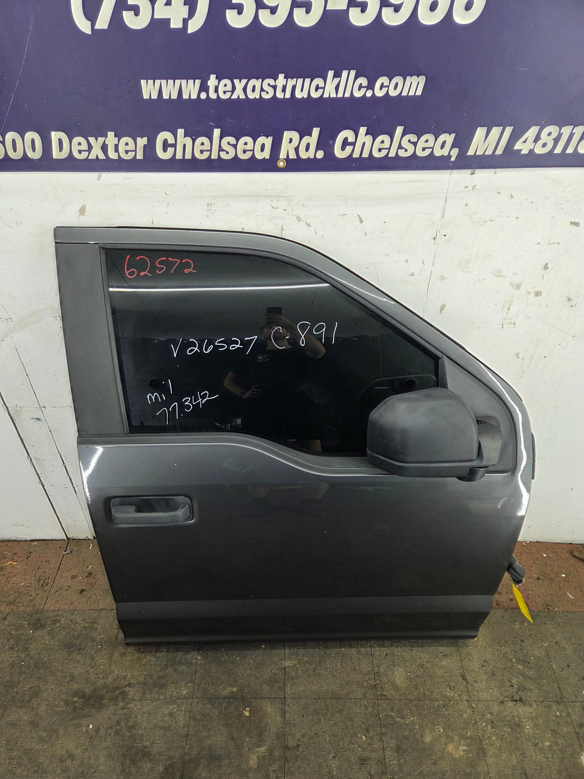 2015-2022 Ford F150 / Super Duty Passenger Side Front Door RH F250 F350 F450 F550