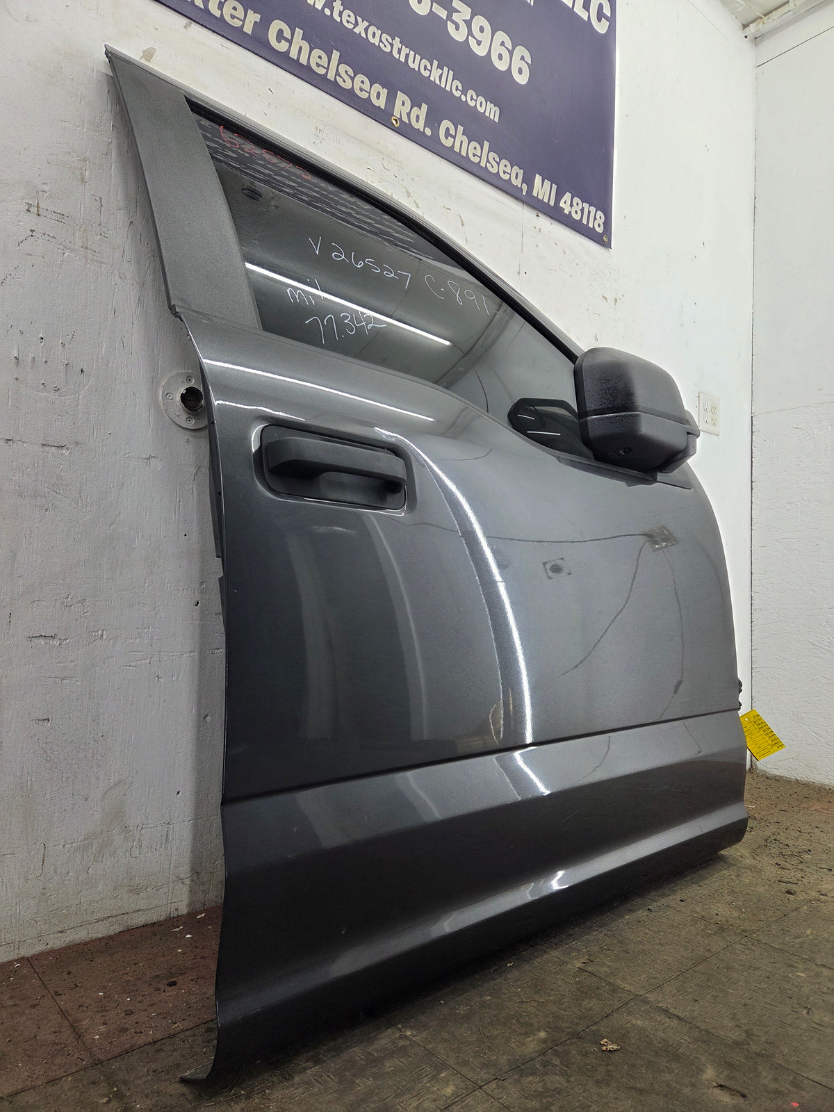 2015-2022 Ford F150 / Super Duty Passenger Side Front Door RH F250 F350 F450 F550