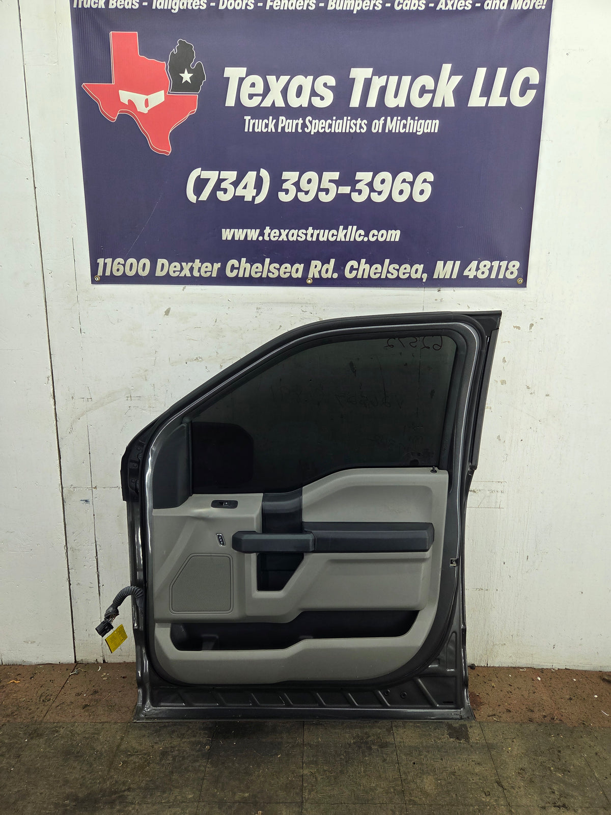 2015-2022 Ford F150 / Super Duty Passenger Side Front Door RH F250 F350 F450 F550