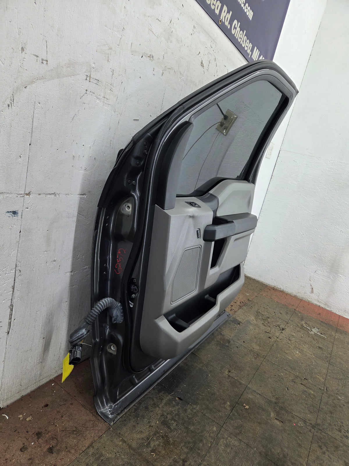 2015-2022 Ford F150 / Super Duty Passenger Side Front Door RH F250 F350 F450 F550