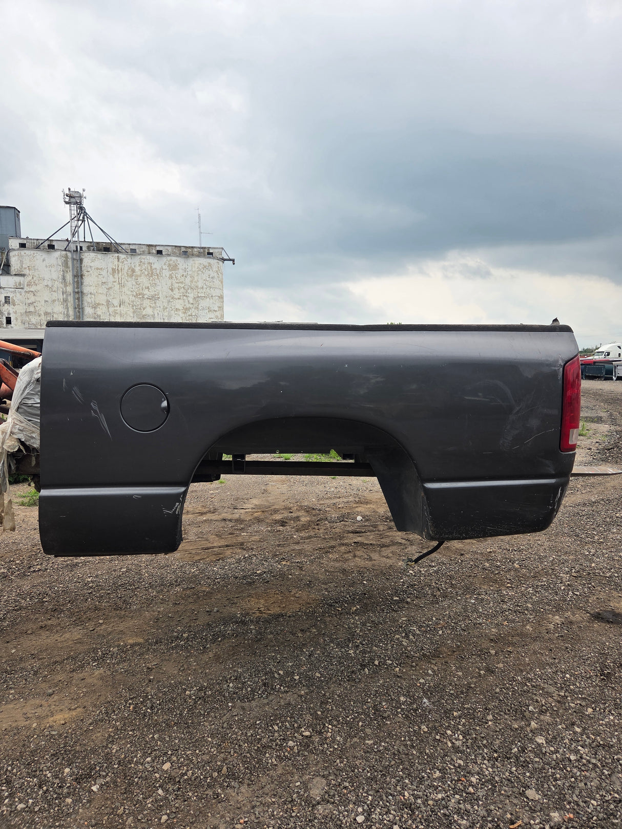 2003-2008 Dodge Ram 1500 2500 3500 3rd Gen 6' 4" Short Truck Bed