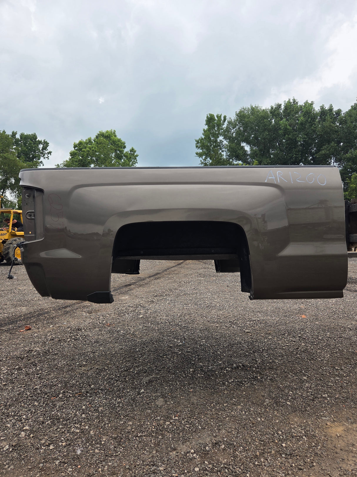 2014-2019 Chevrolet Silverado 1500 2500 3500 HD 6' 6" Short Bed *Damage