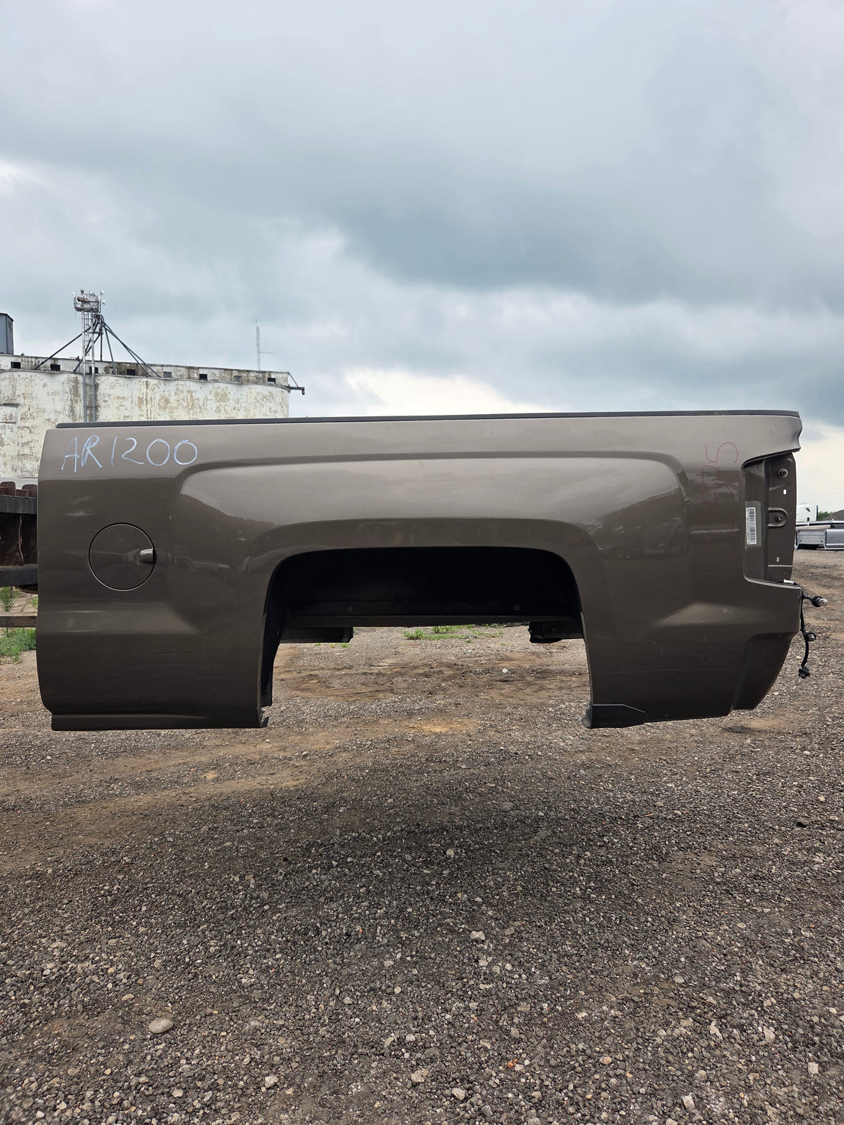 2014-2019 Chevrolet Silverado 1500 2500 3500 HD 6' 6" Short Bed *Damage