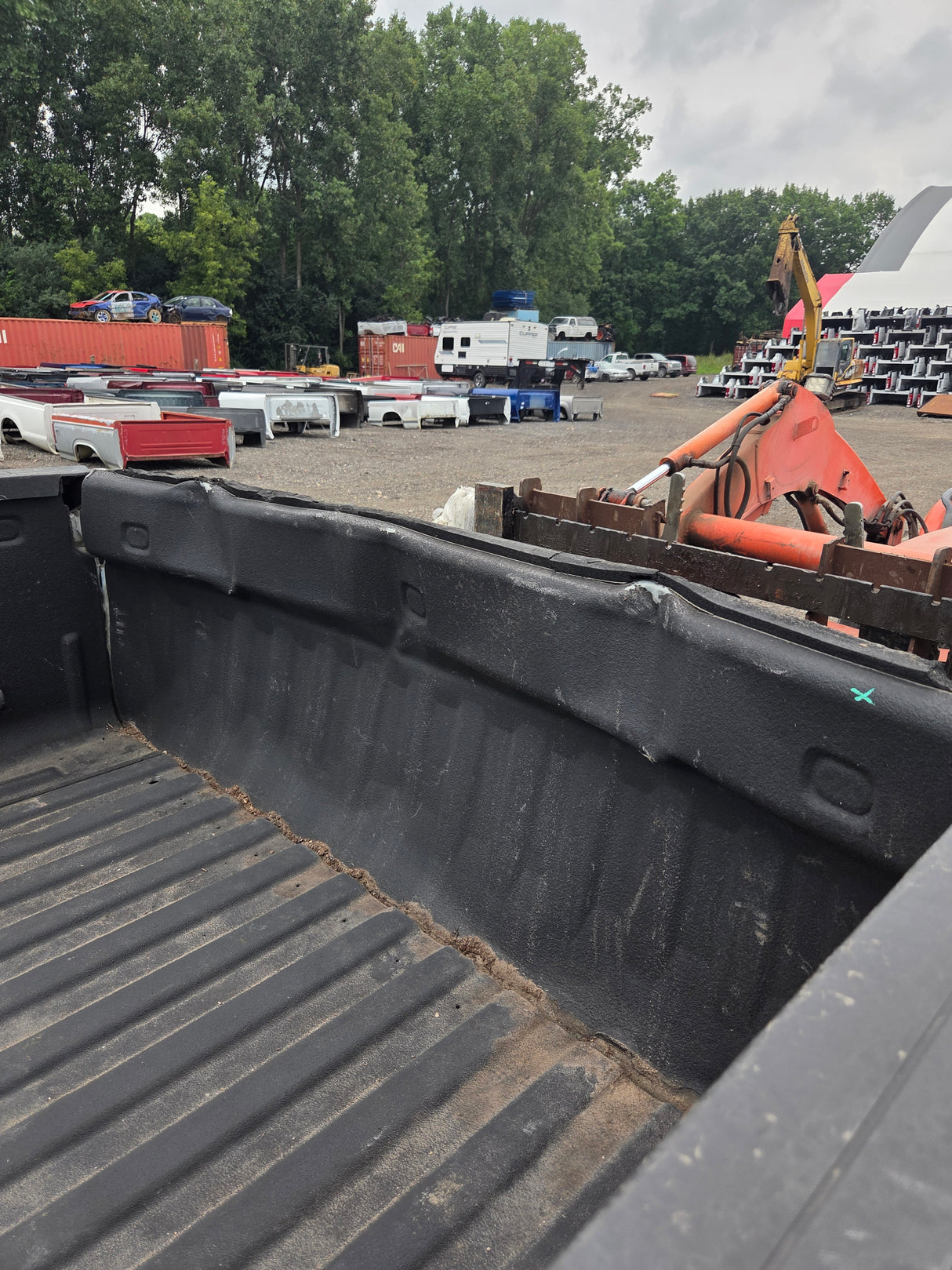 2014-2019 Chevrolet Silverado 1500 2500 3500 HD 6' 6" Short Bed *Damage
