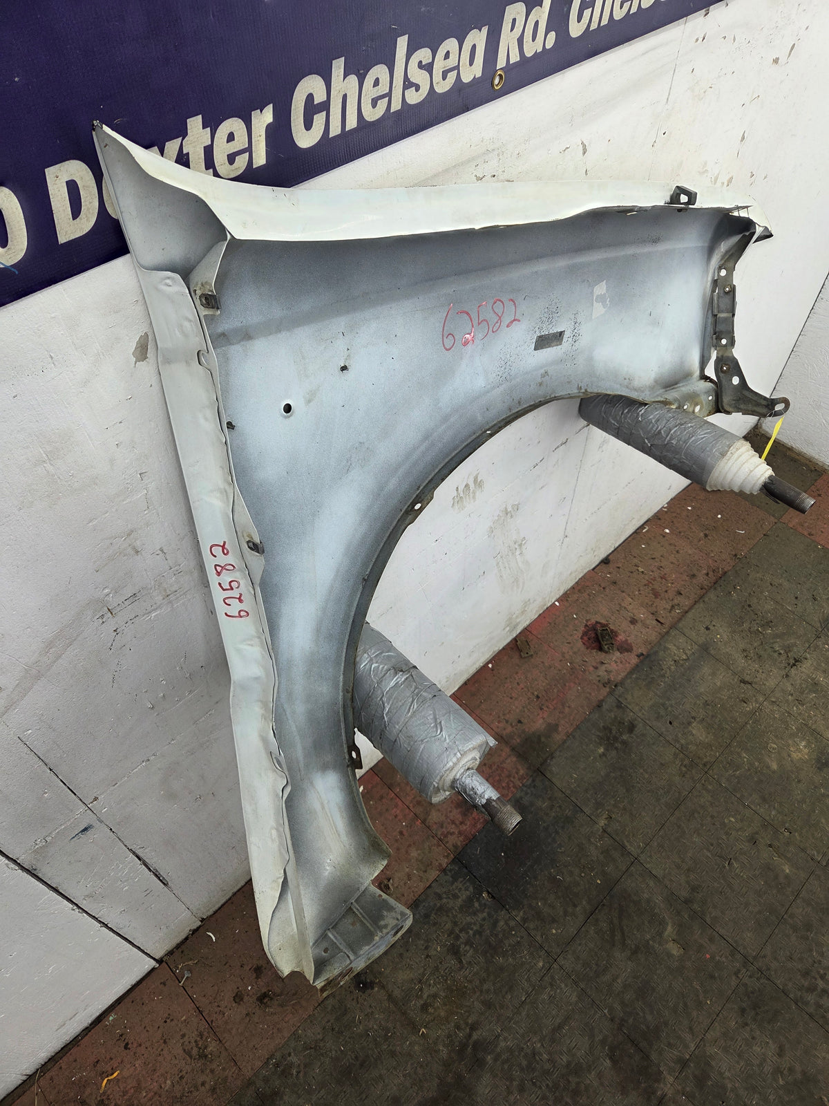 1999-2007 Ford Super Duty LH Driver Side Front Fender F250 F350 F450 F550 Excursion
