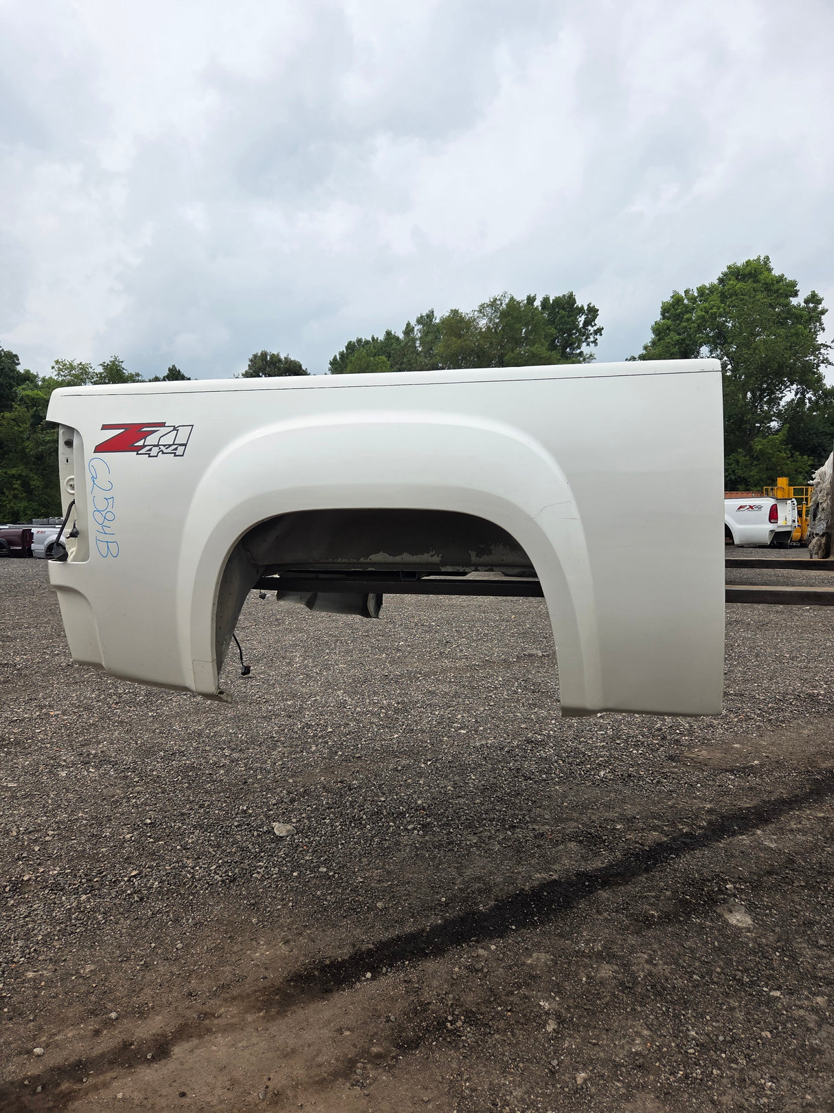 2007-2013 GMC Sierra 1500 5' 8" Short Truck Bed