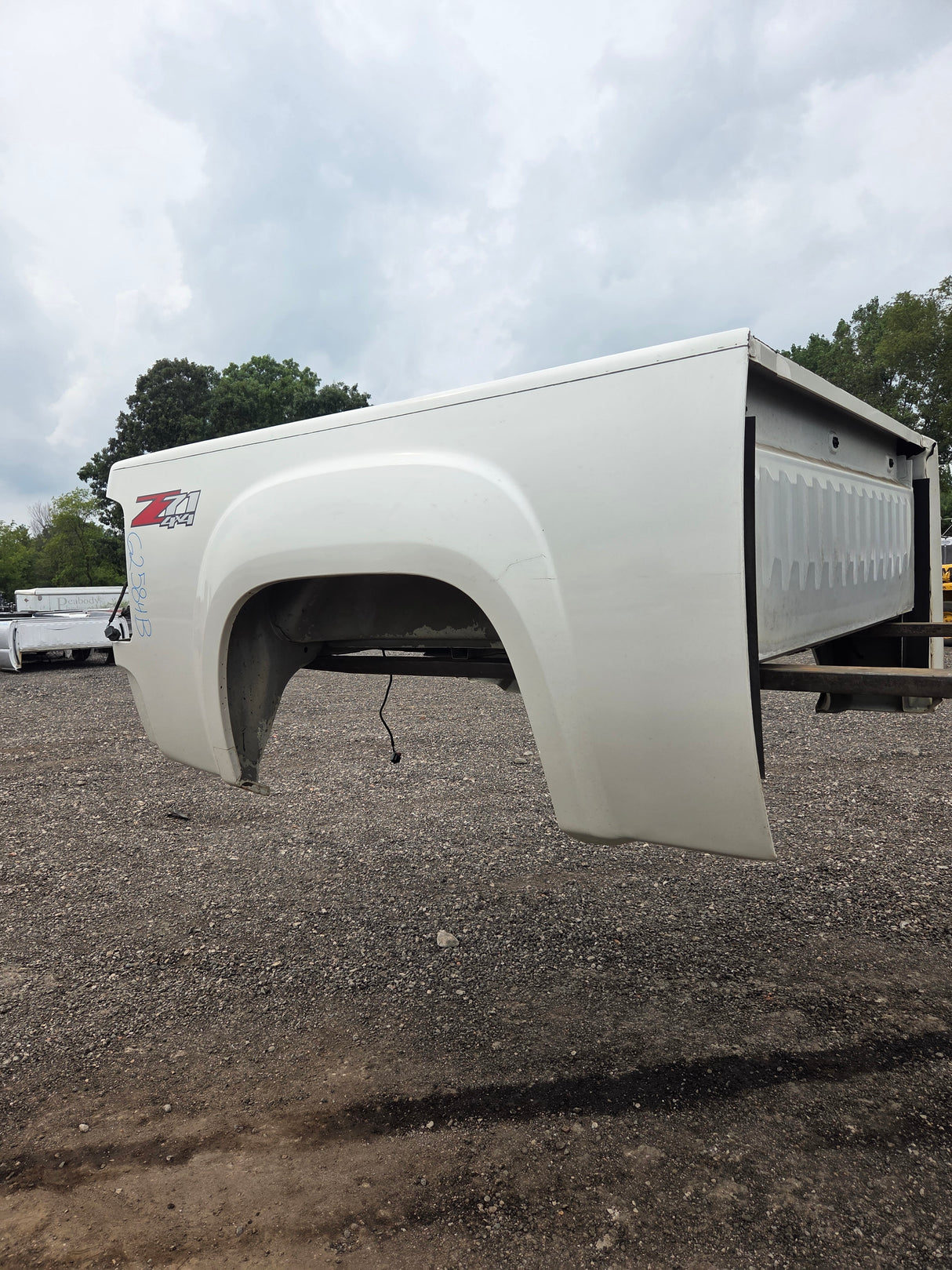 2007-2013 GMC Sierra 1500 5' 8" Short Truck Bed