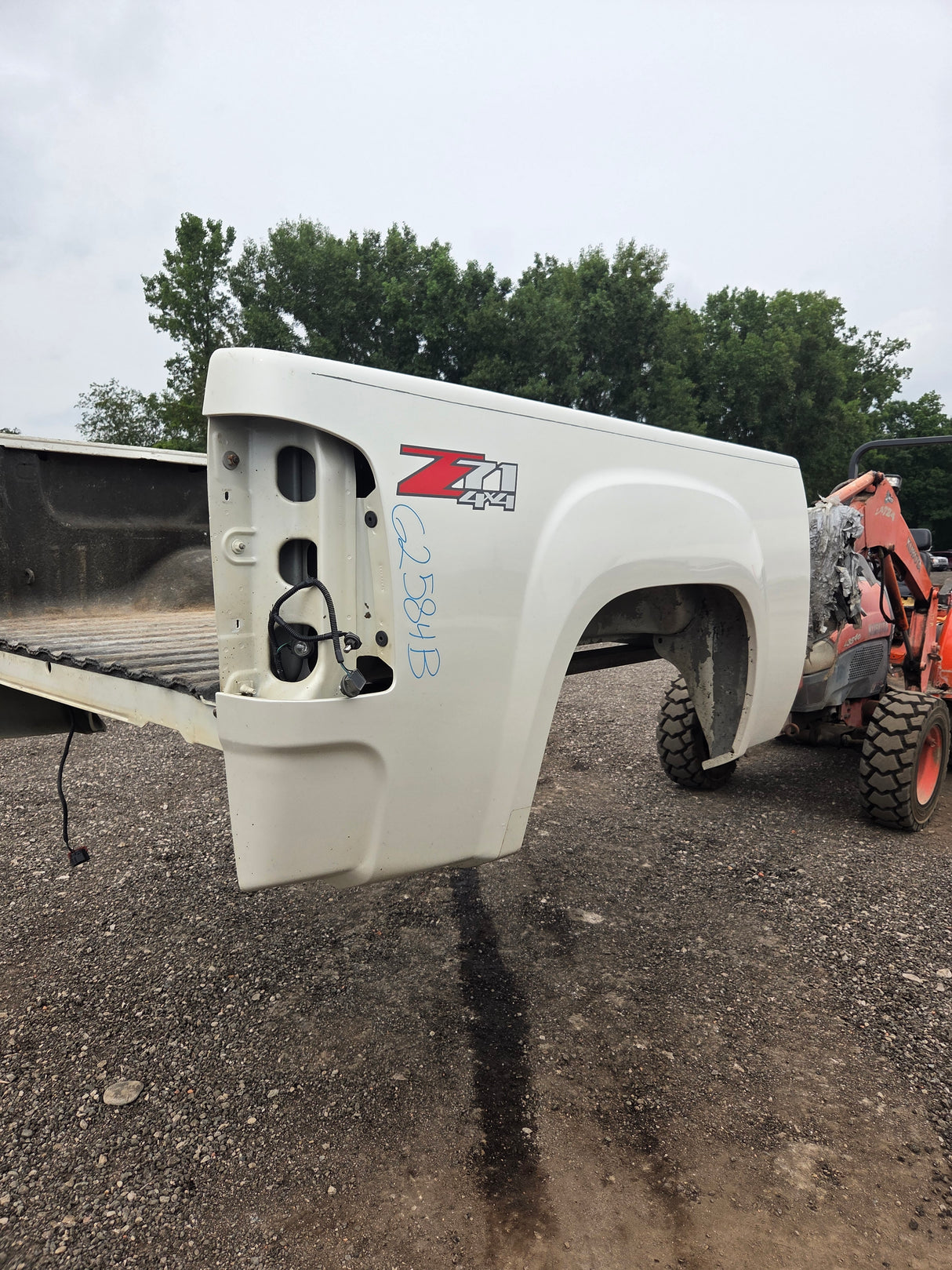 2007-2013 GMC Sierra 1500 5' 8" Short Truck Bed