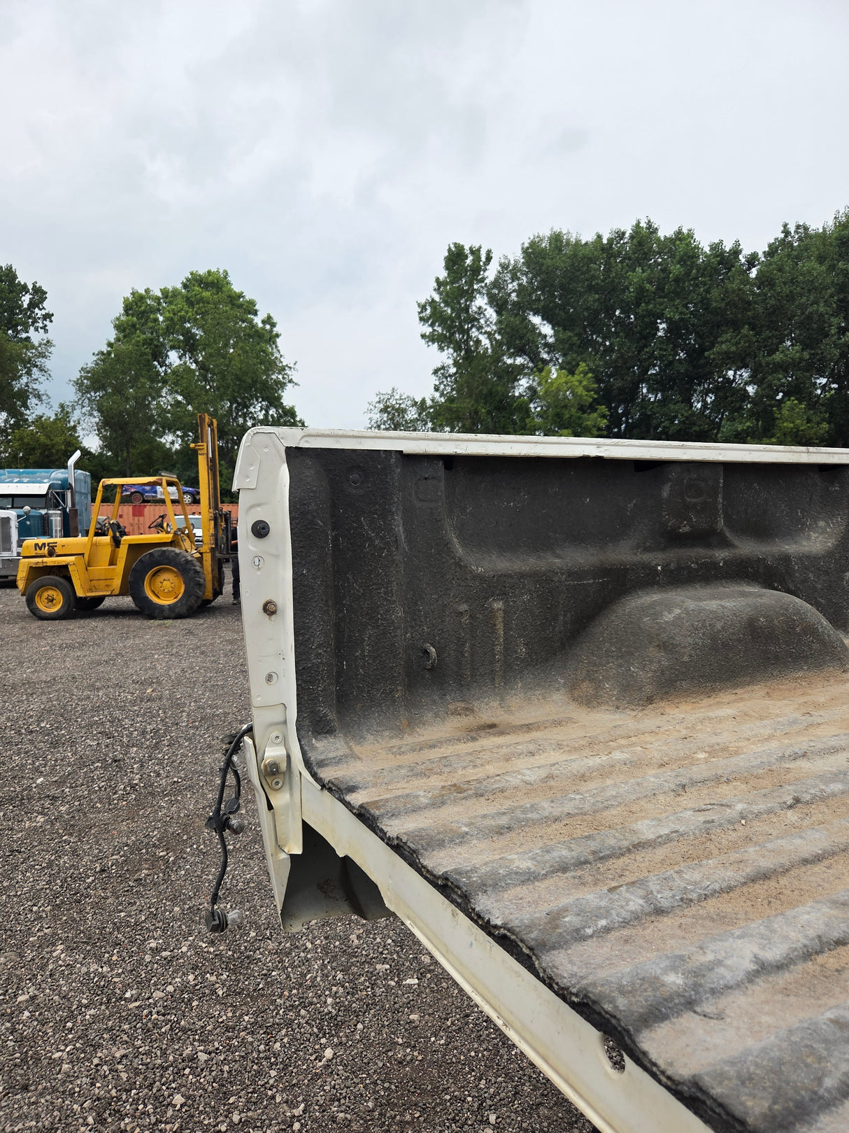 2007-2013 GMC Sierra 1500 5' 8" Short Truck Bed