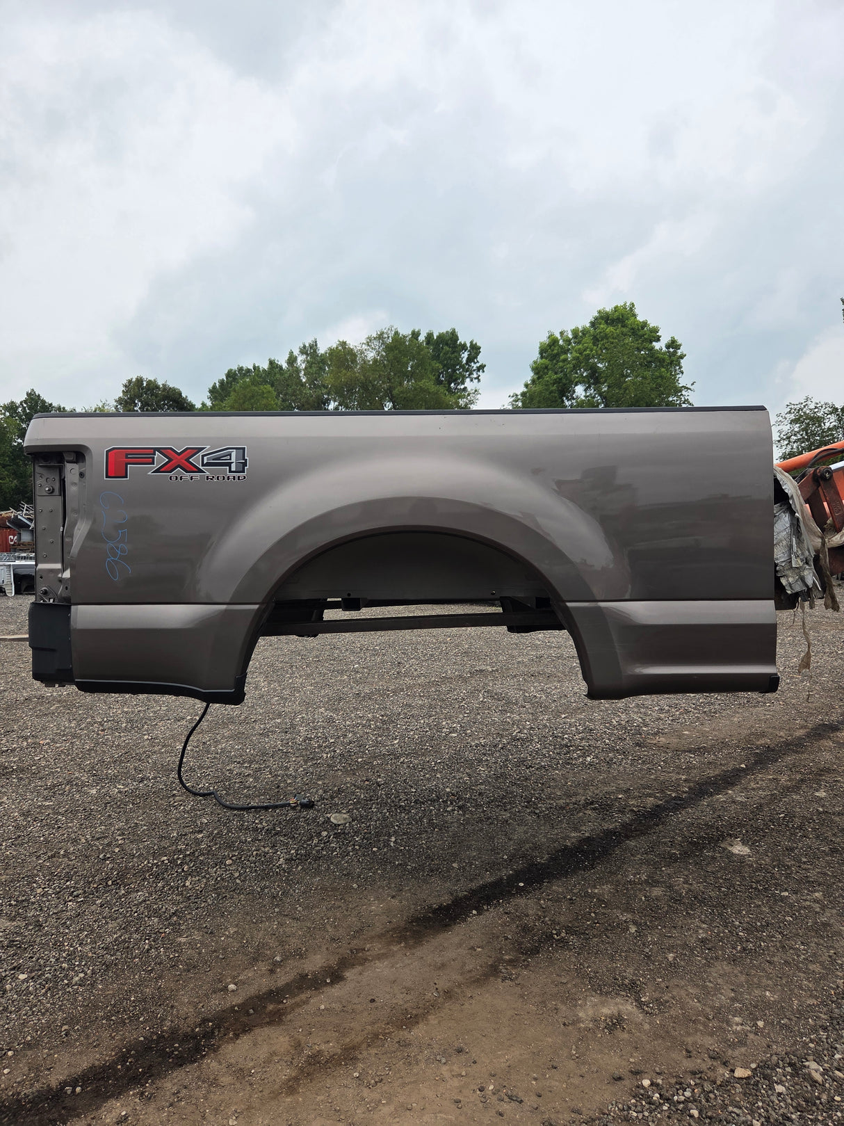 2017-2022 Ford F250 F350 Super Duty 6' 9" Short Truck Bed