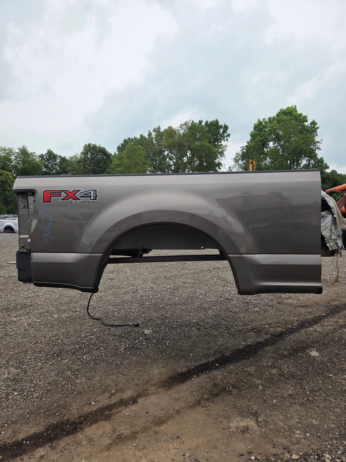 2017-2022 Ford F250 F350 Super Duty 6' 9" Short Truck Bed